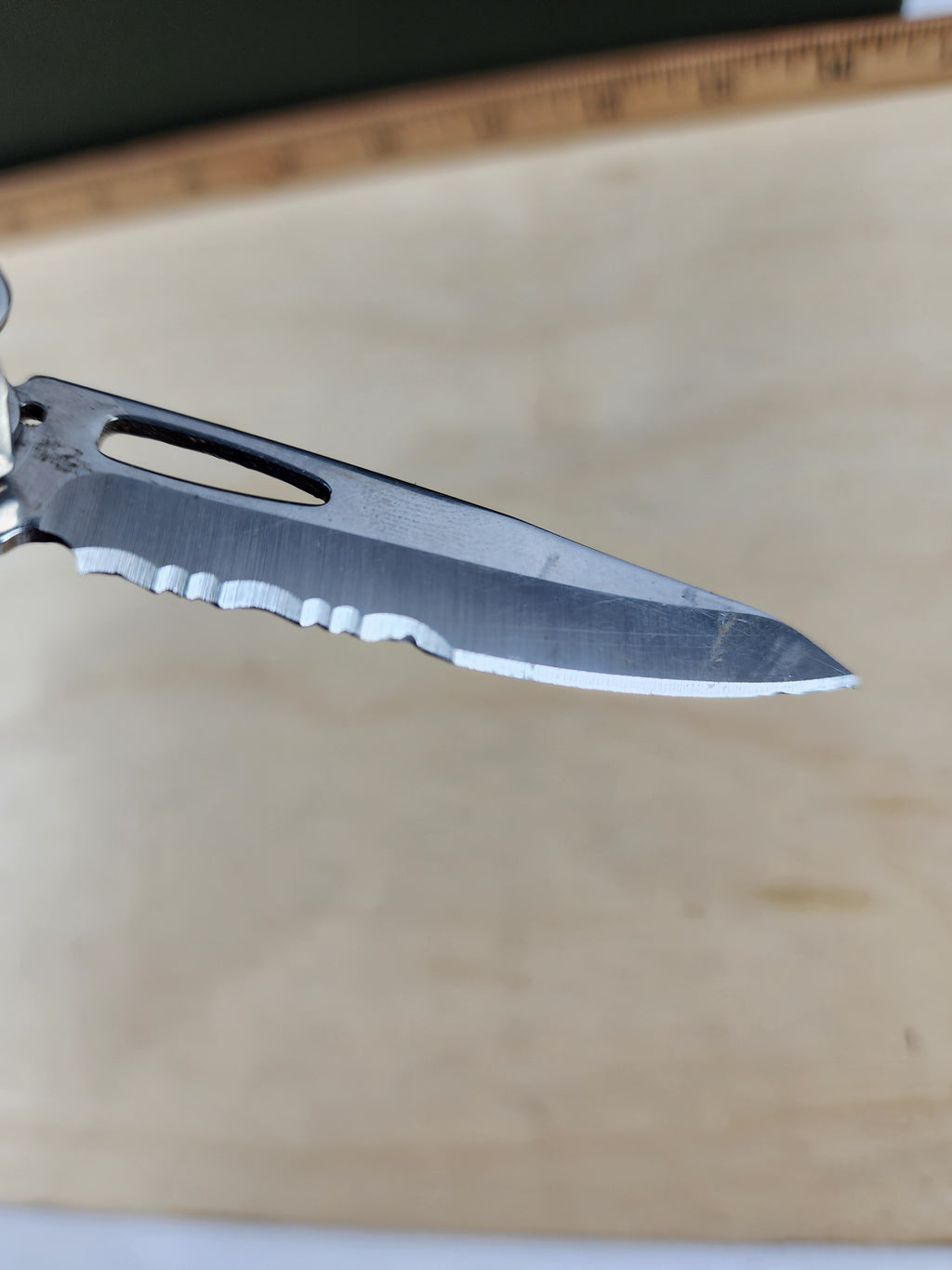 Leatherman Wingman #-58 Light usage, blade chipped