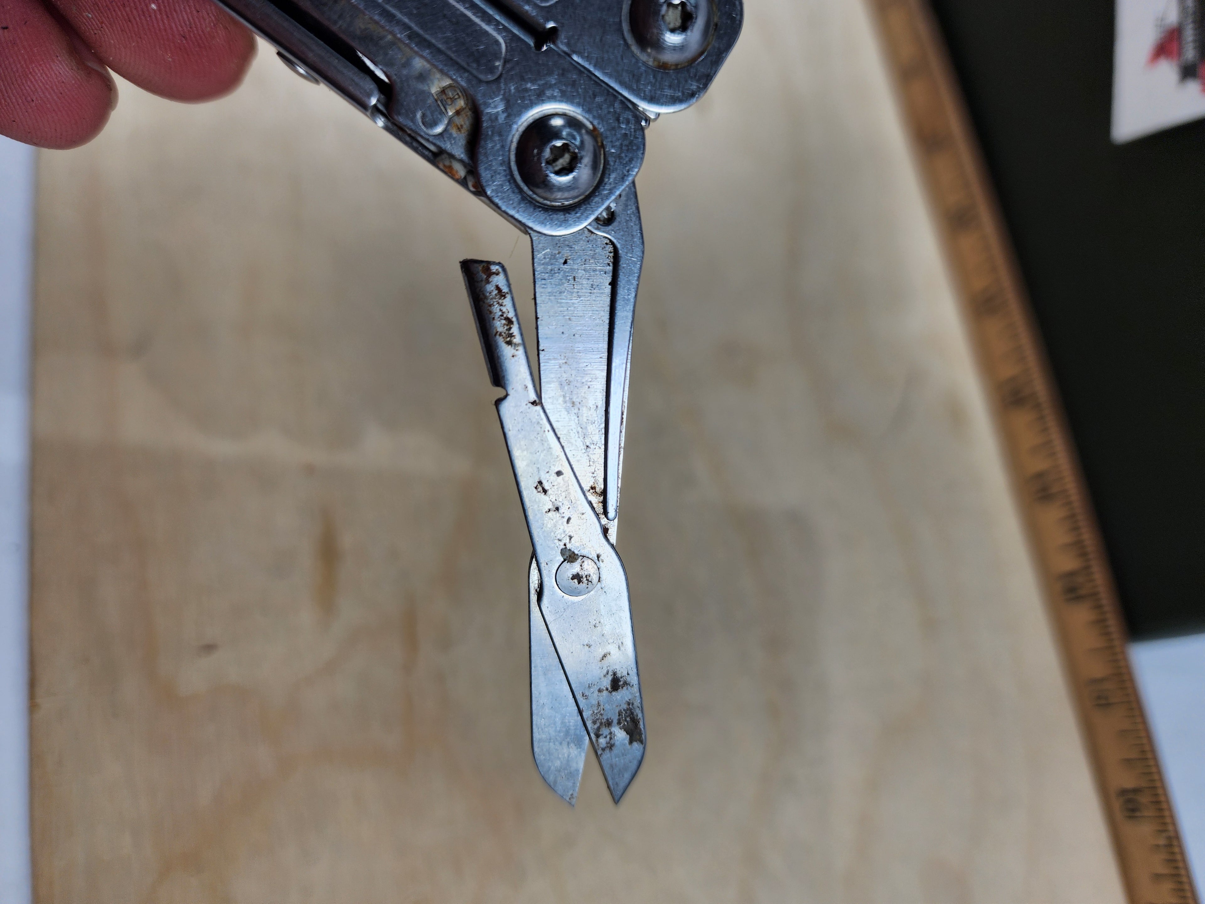 Leatherman Wingman #-59 Dirty, light rust