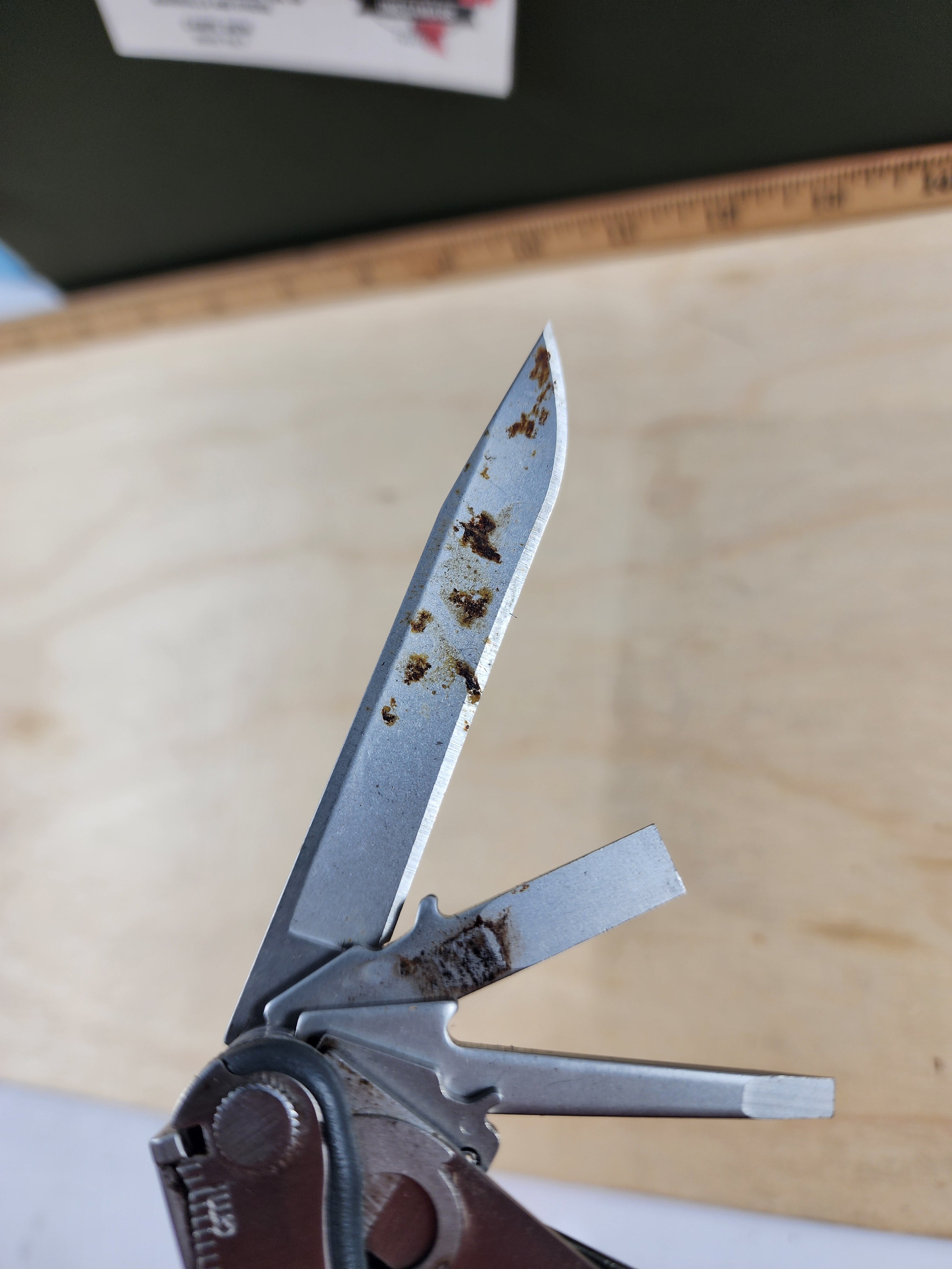 Leatherman Blast #-61 Light usage, dirty, possible rust