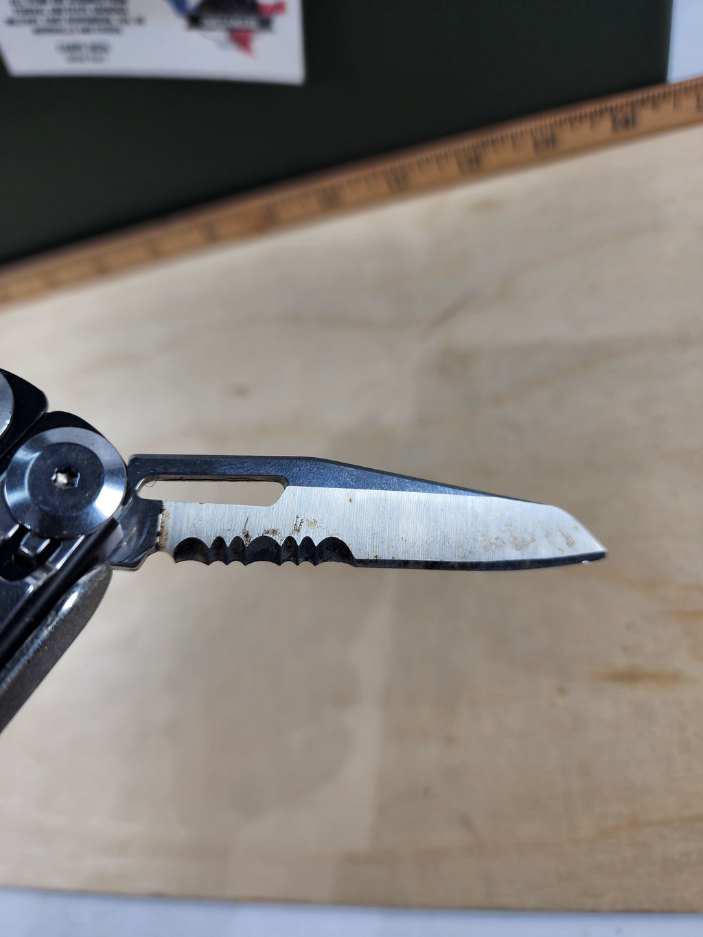 Leatherman Signal #-64 Light usage, dirty