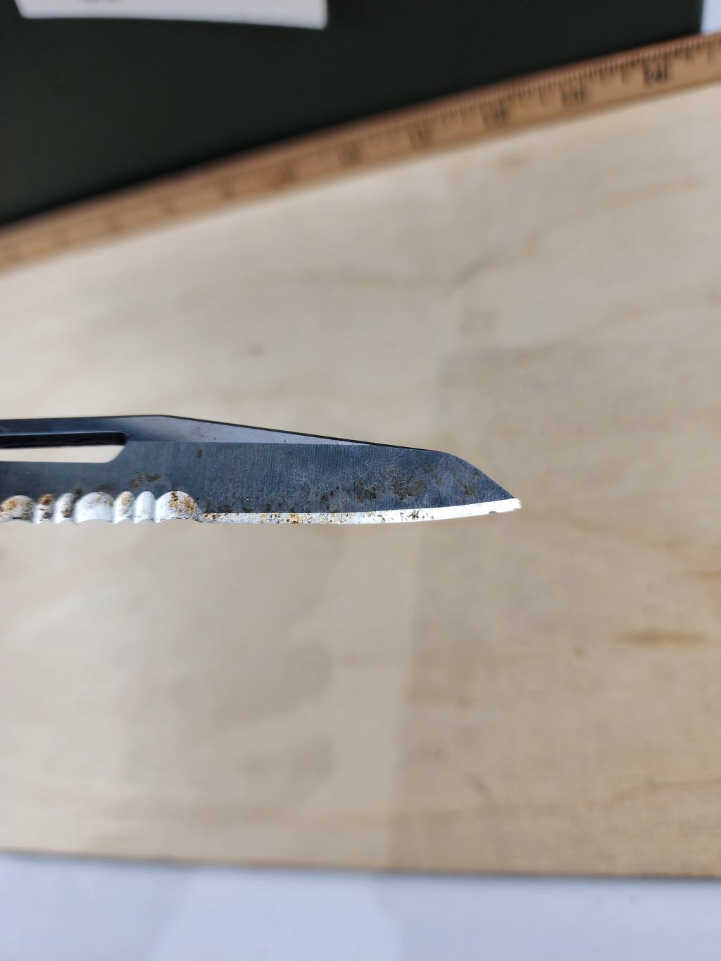 Leatherman Signal #-64 Light usage, dirty