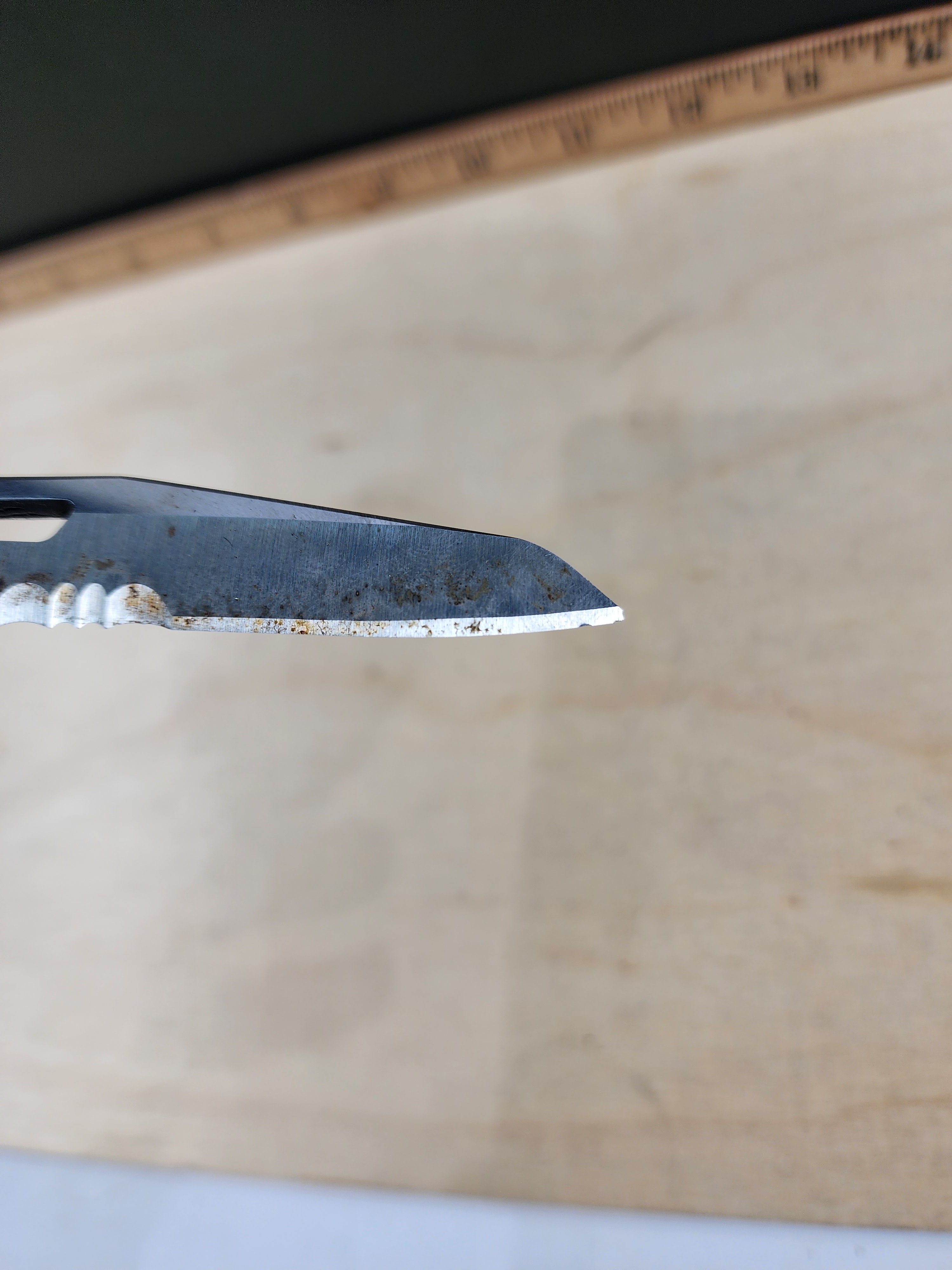 Leatherman Signal #-64 Light usage, dirty