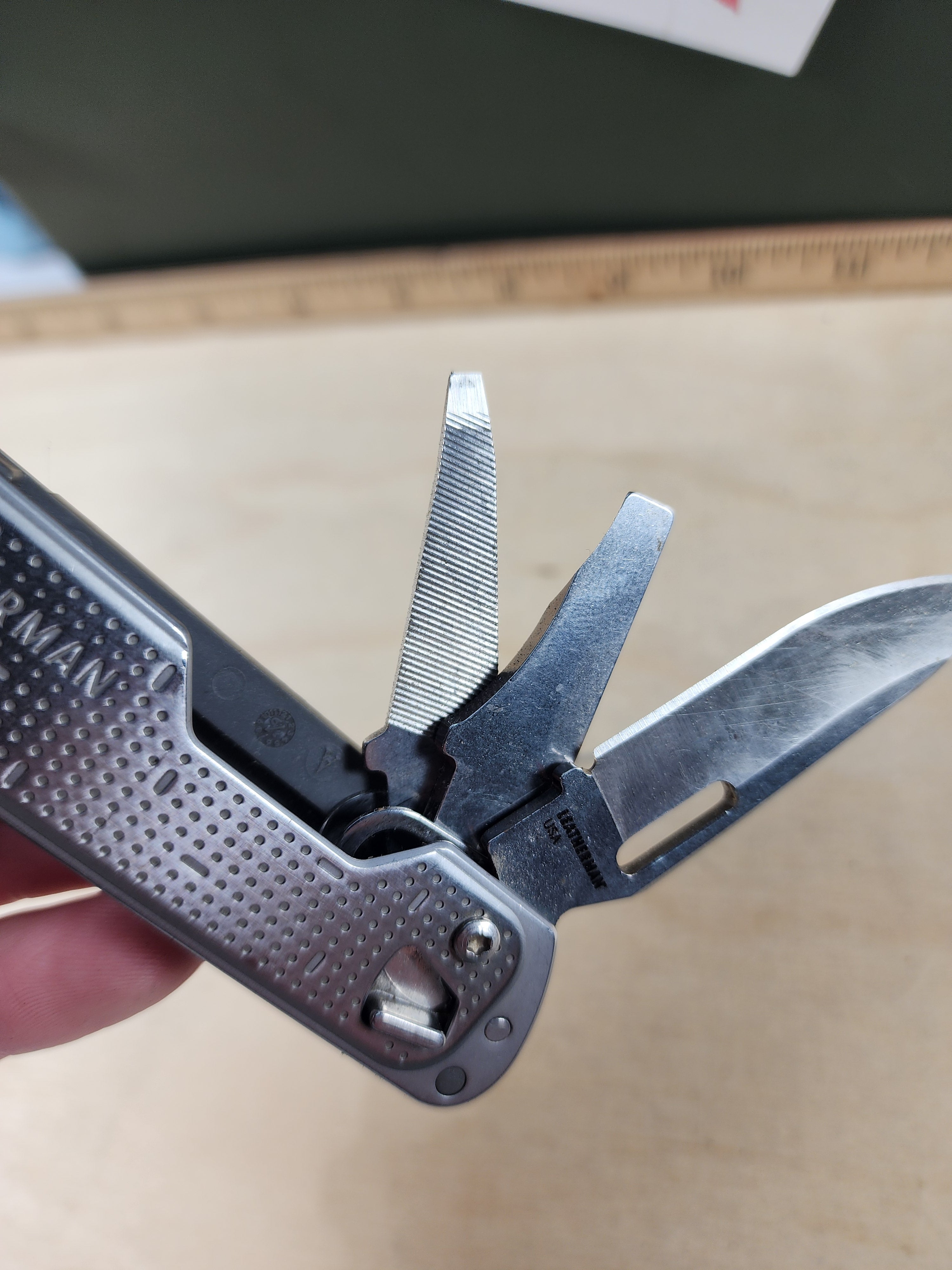 Leatherman Free T4 #-66 Light usage