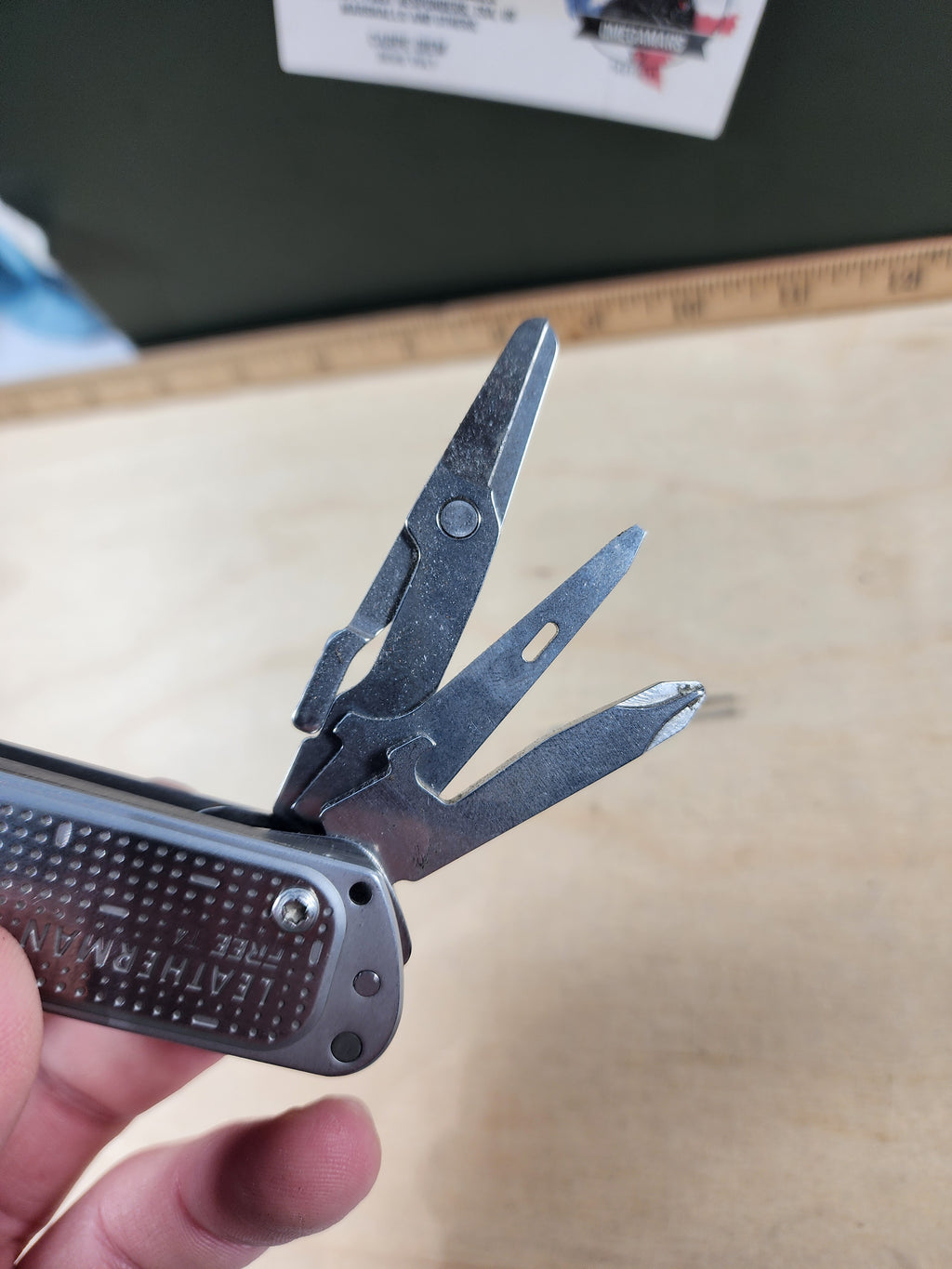 Leatherman Free T4 #-66 Light usage