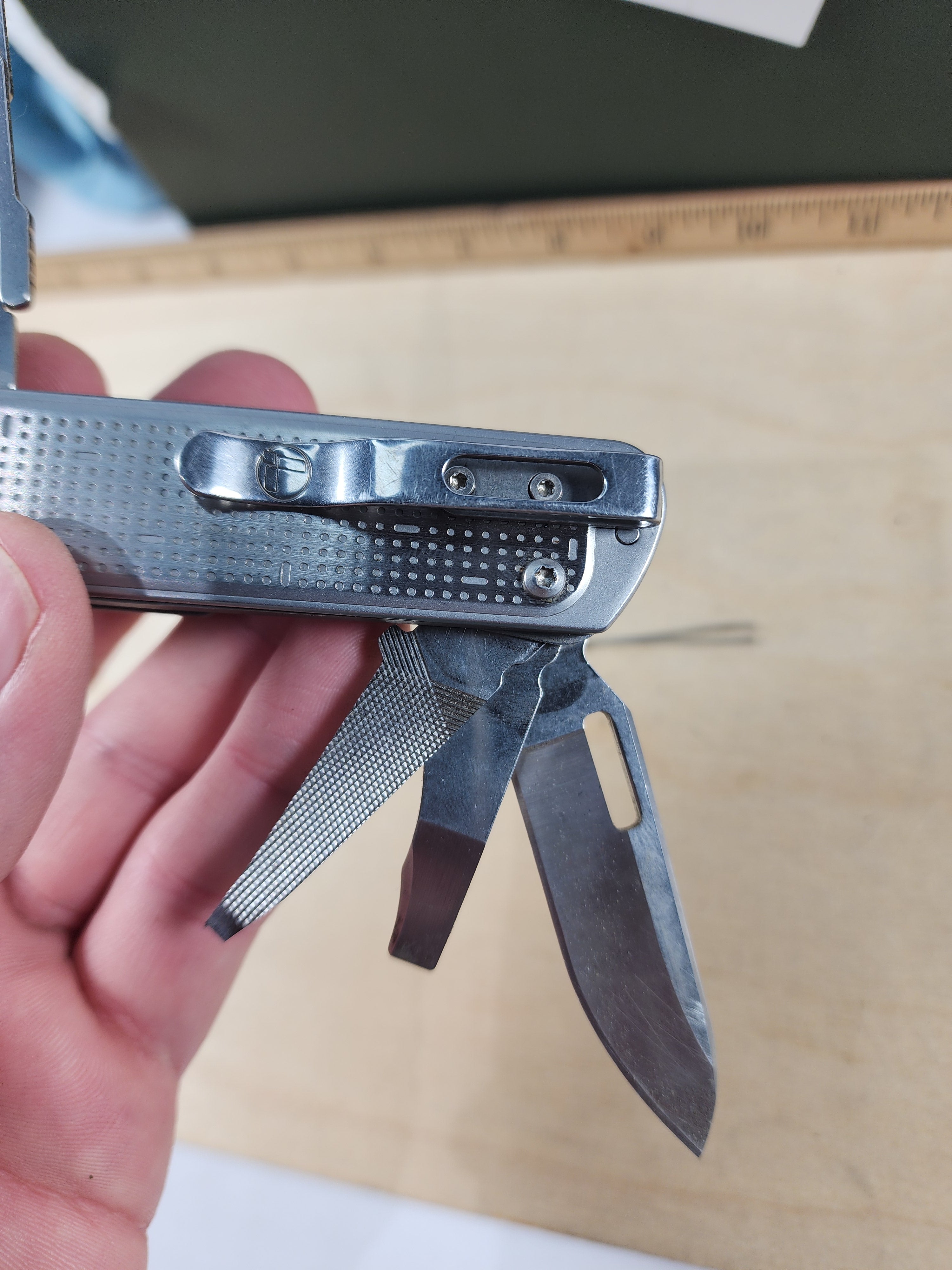 Leatherman Free T4 #-66 Light usage