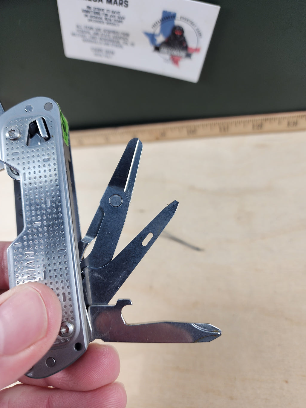 Leatherman Free T4 #-67 Light usage
