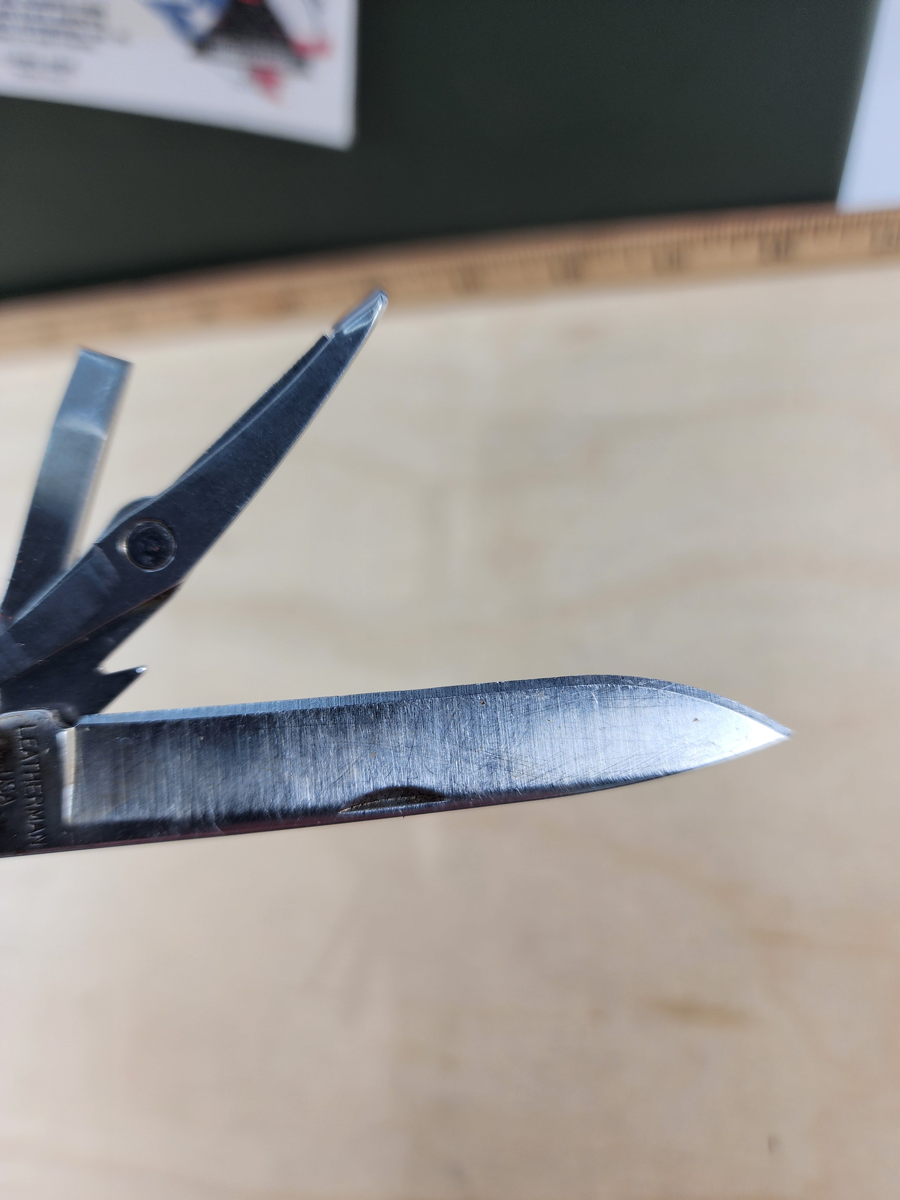 Leatherman Pulse #-70 Light usage, possible rust, scissors broken 0900/1000
