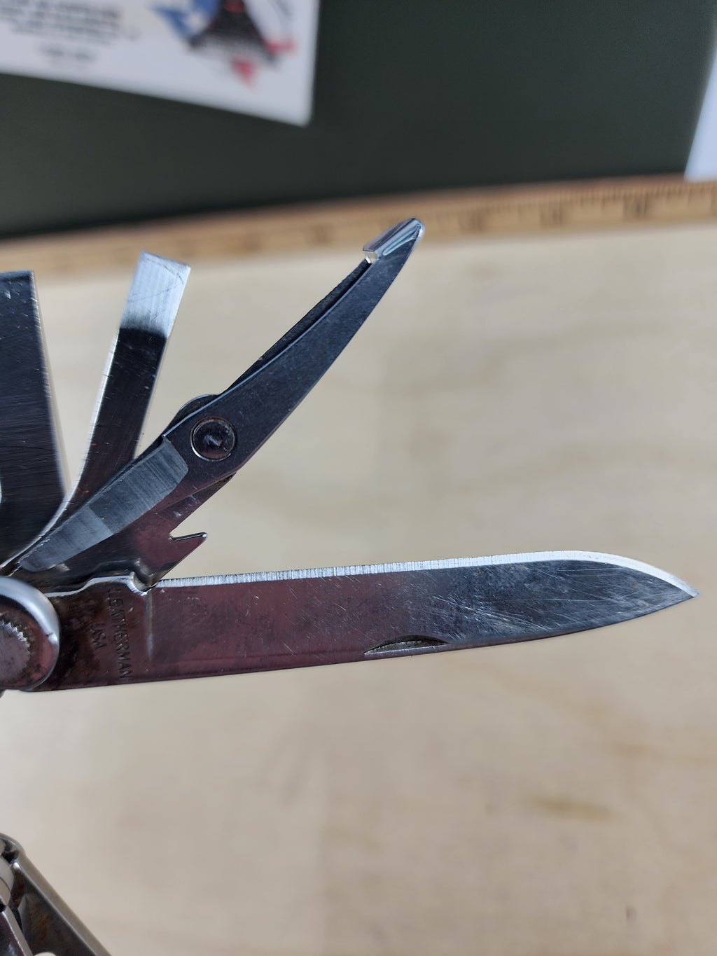 Leatherman Pulse #-70 Light usage, possible rust, scissors broken 0900/1000