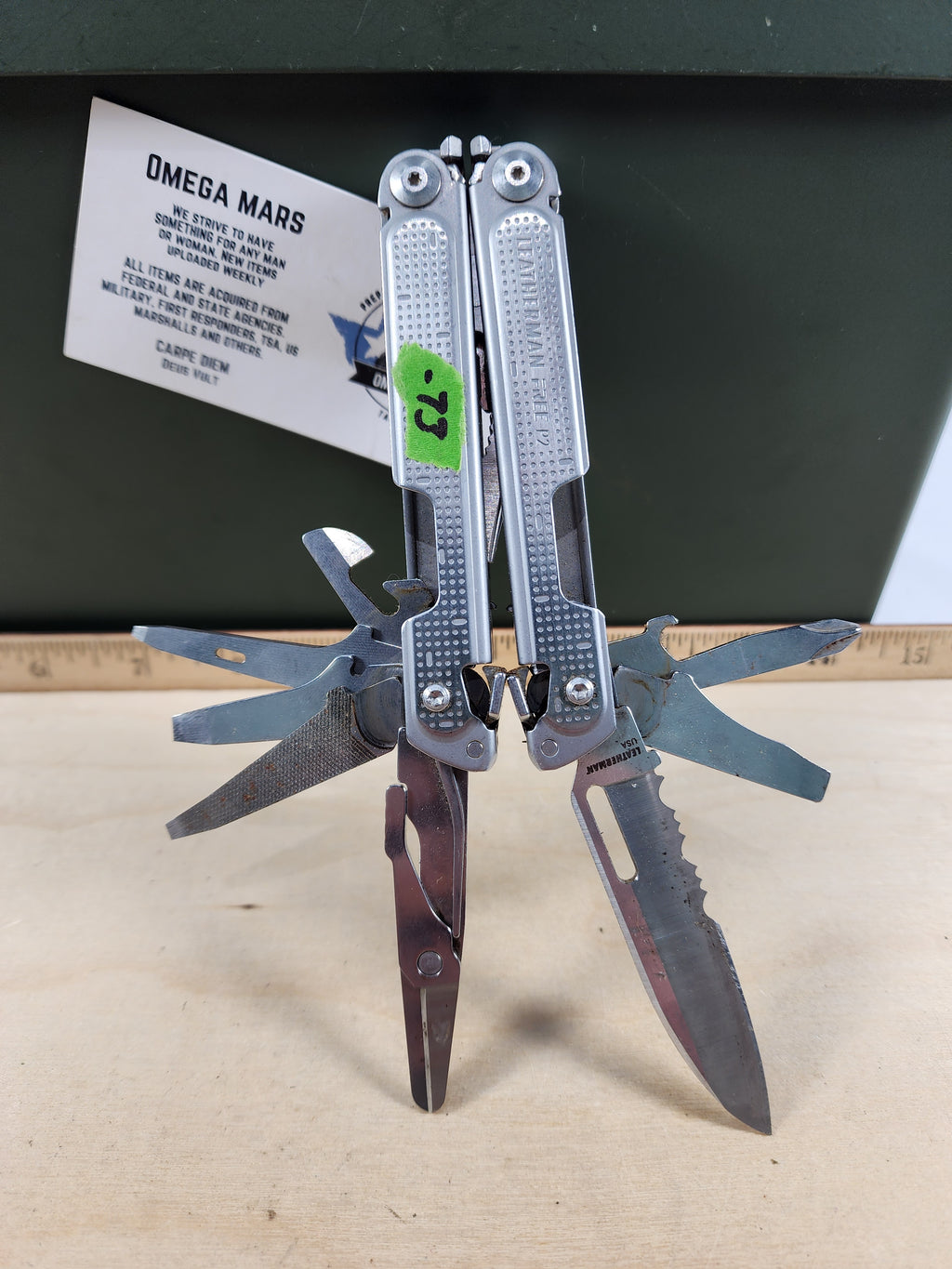 Leatherman Free P2 #-73 Light Usage, dirty