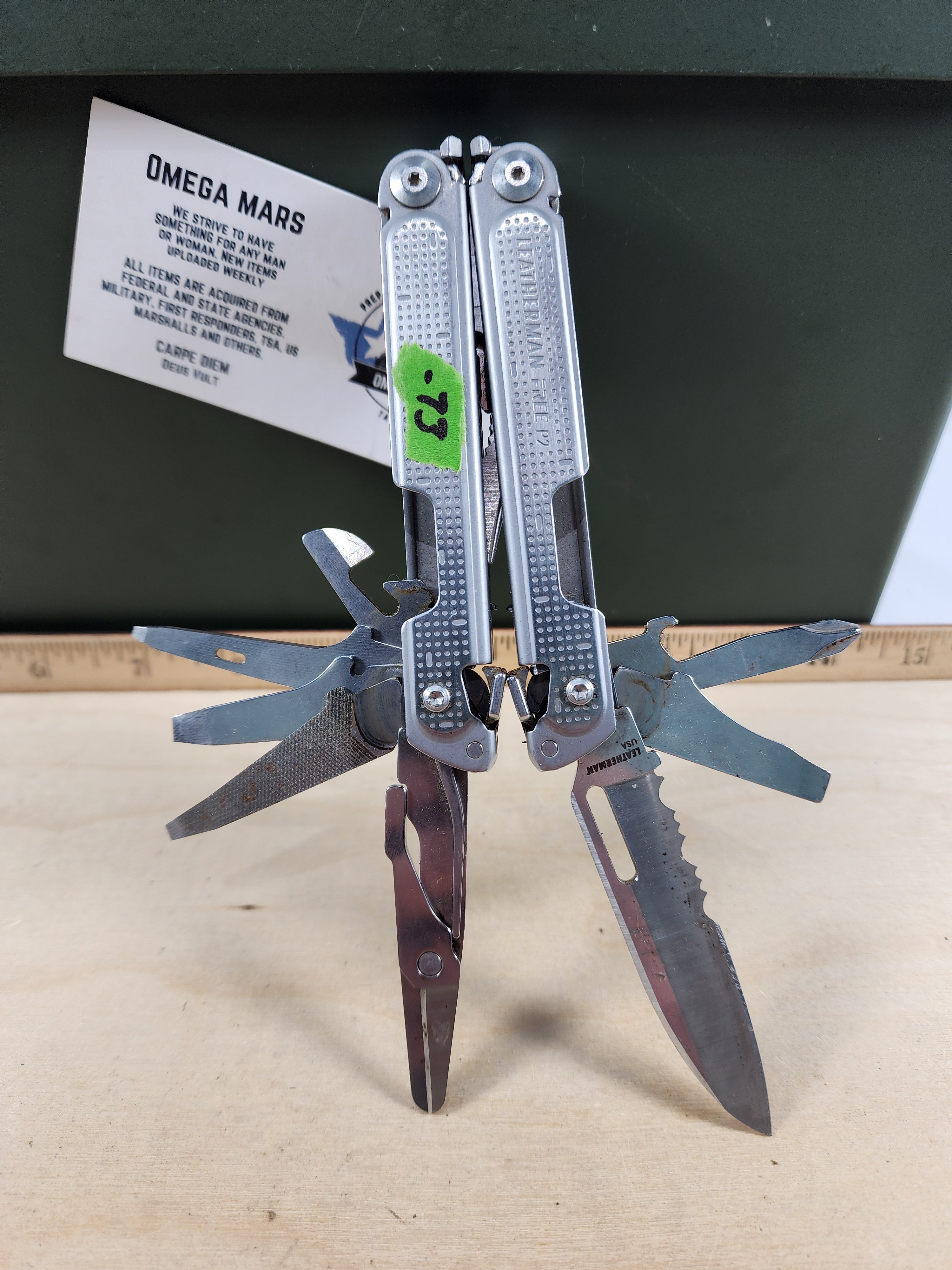 Leatherman Free P2 #-73 Light Usage, dirty