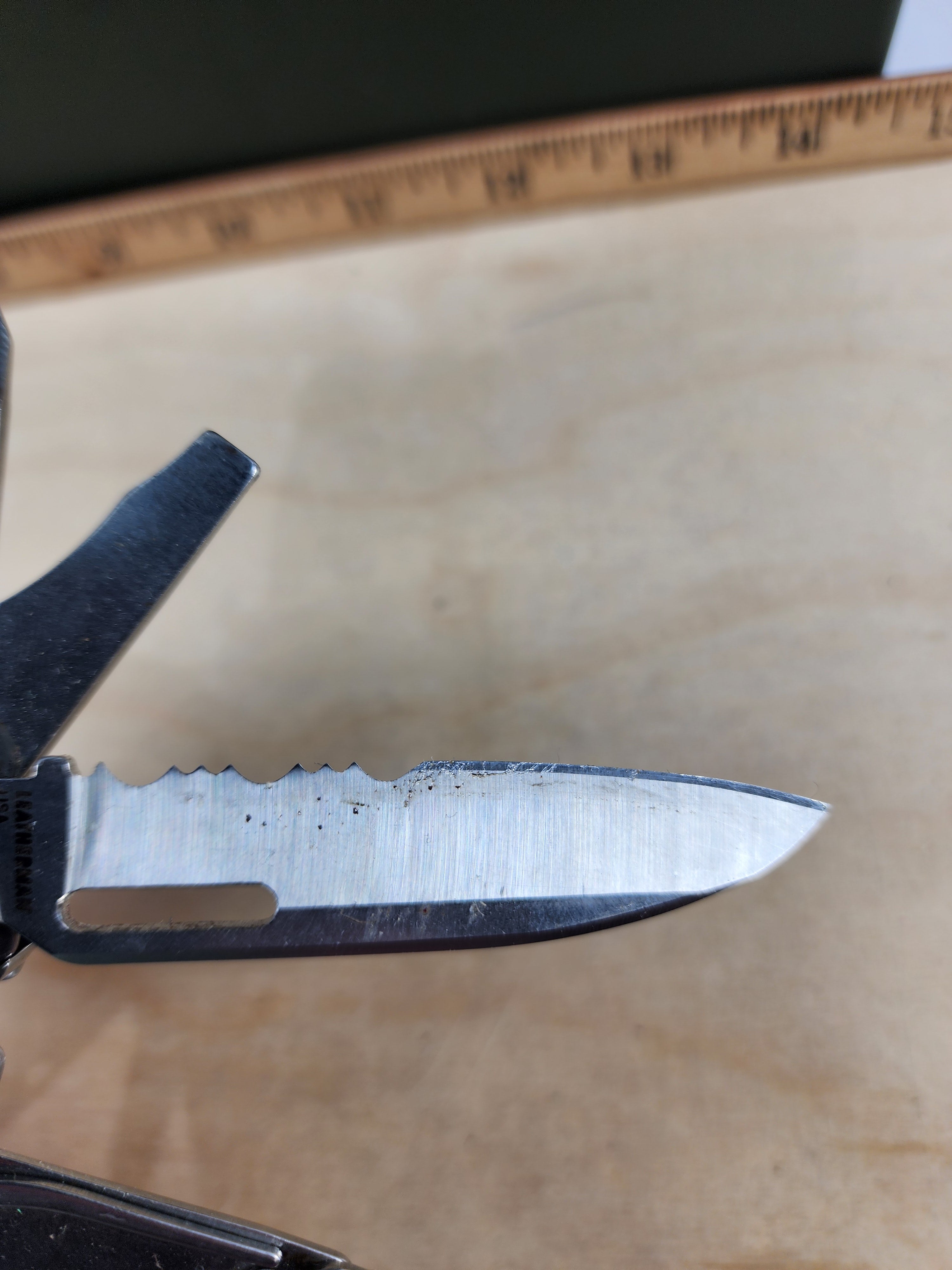 Leatherman Free P2 #-73 Light Usage, dirty