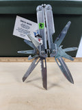 Leatherman Free P4 #-74 Light Usage, dirty, possible rust