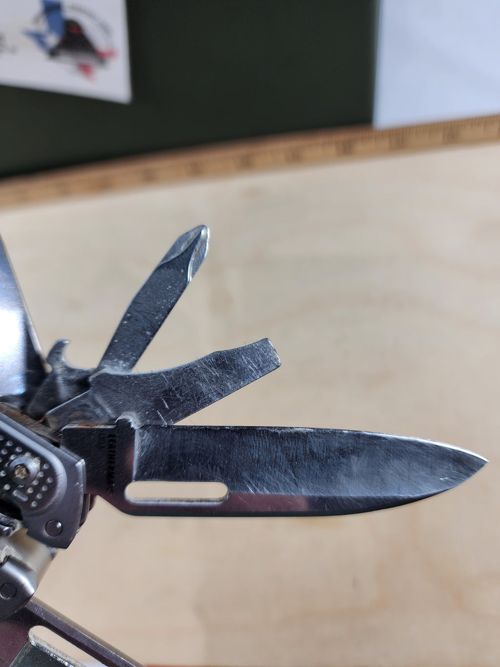 Leatherman Free P4 #-74 Light Usage, dirty, possible rust