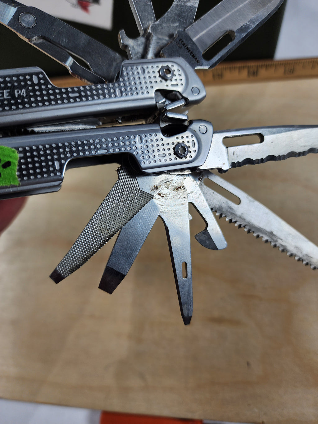 Leatherman Free P4 #-74 Light Usage, dirty, possible rust