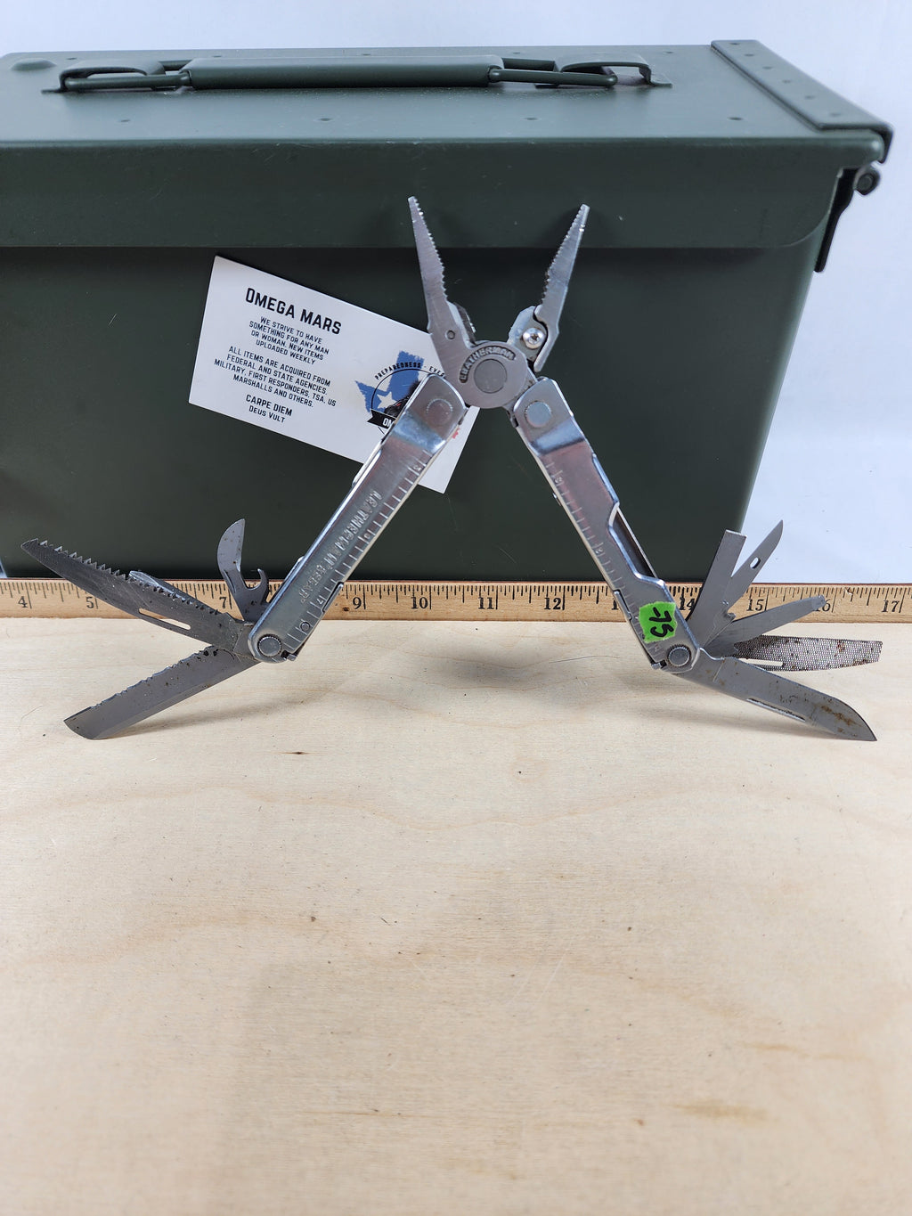 Leatherman Rebar #-75 Light Usage, dirty, possible rust