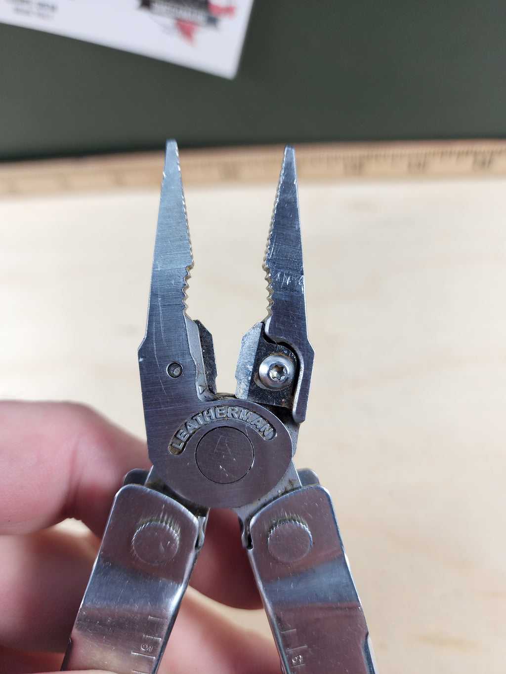 Leatherman Rebar #-75 Light Usage, dirty, possible rust