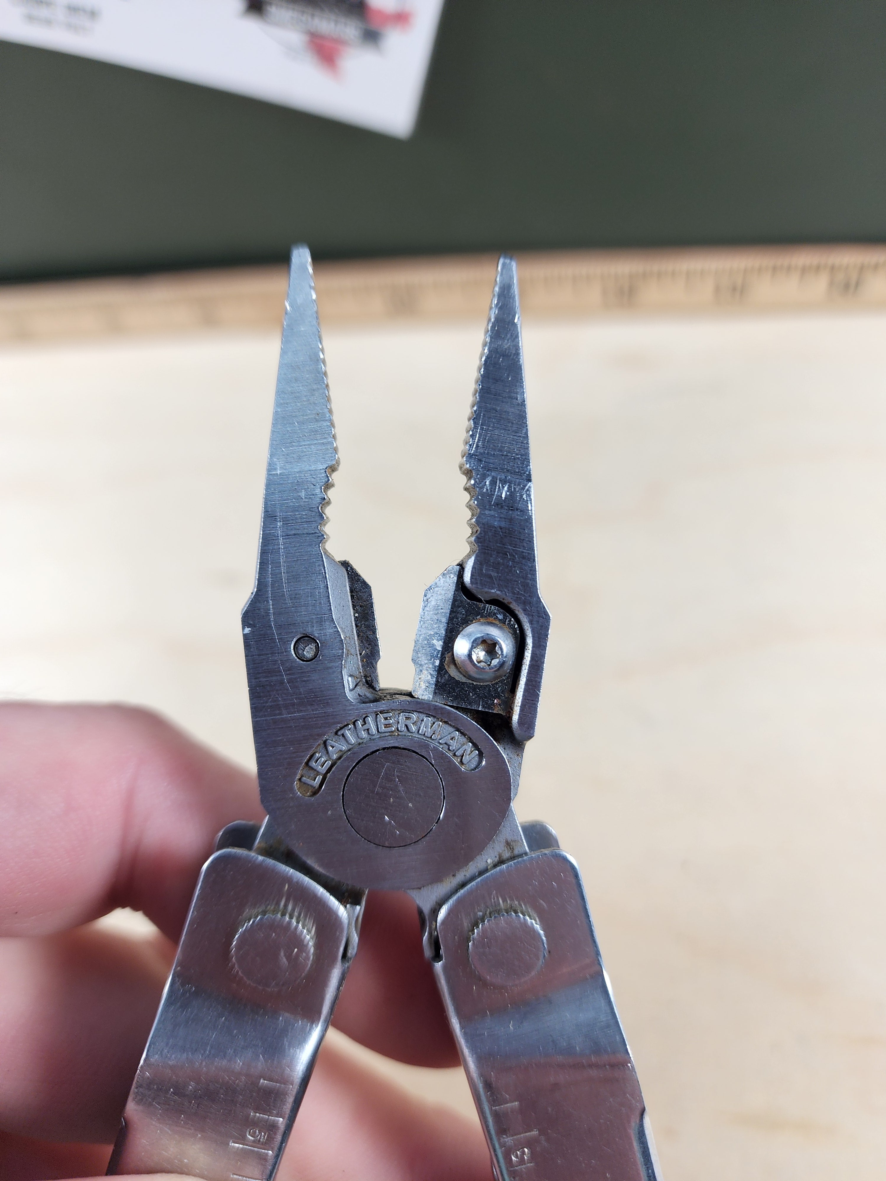 Leatherman Rebar #-75 Light Usage, dirty, possible rust