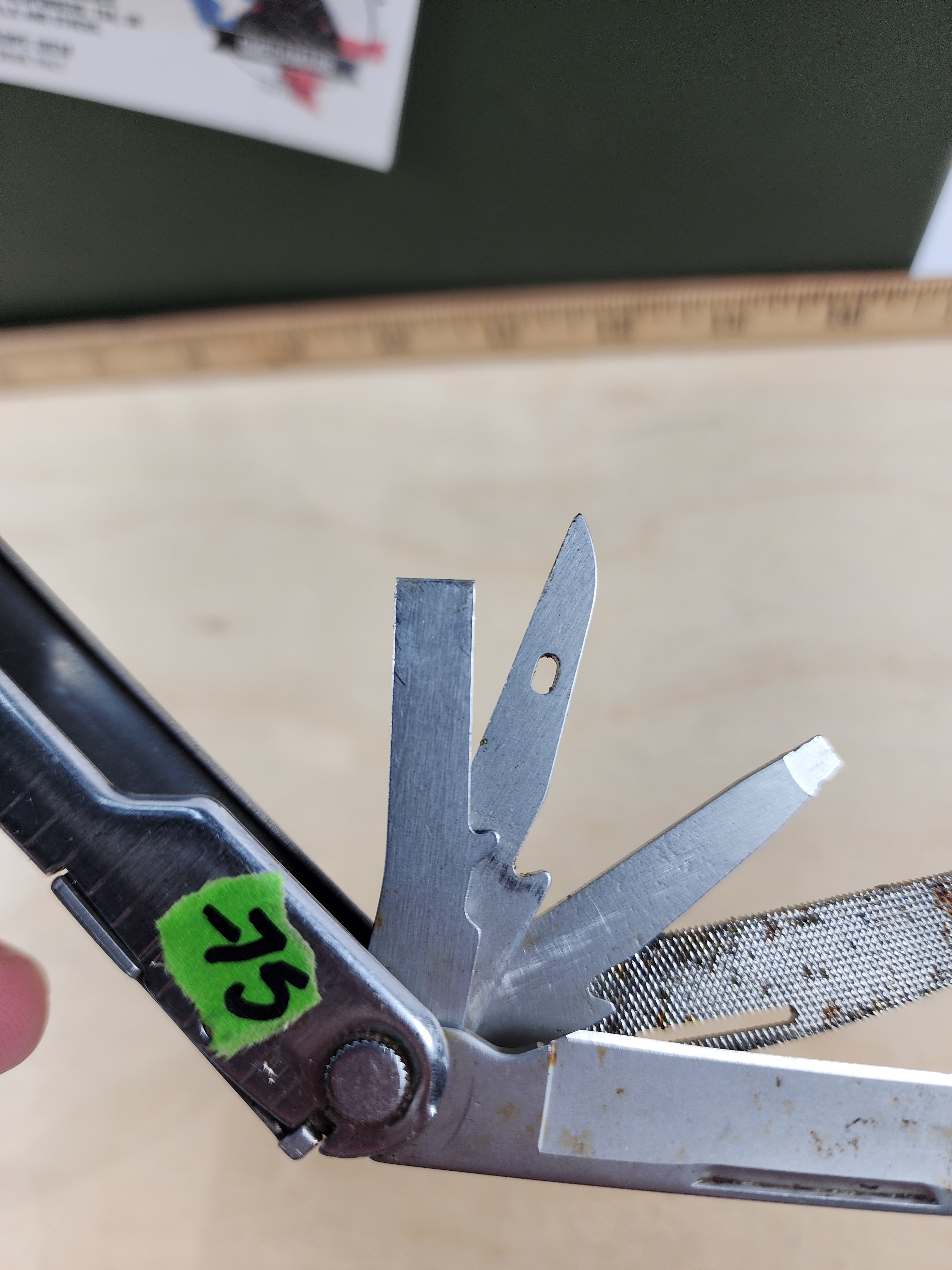 Leatherman Rebar #-75 Light Usage, dirty, possible rust