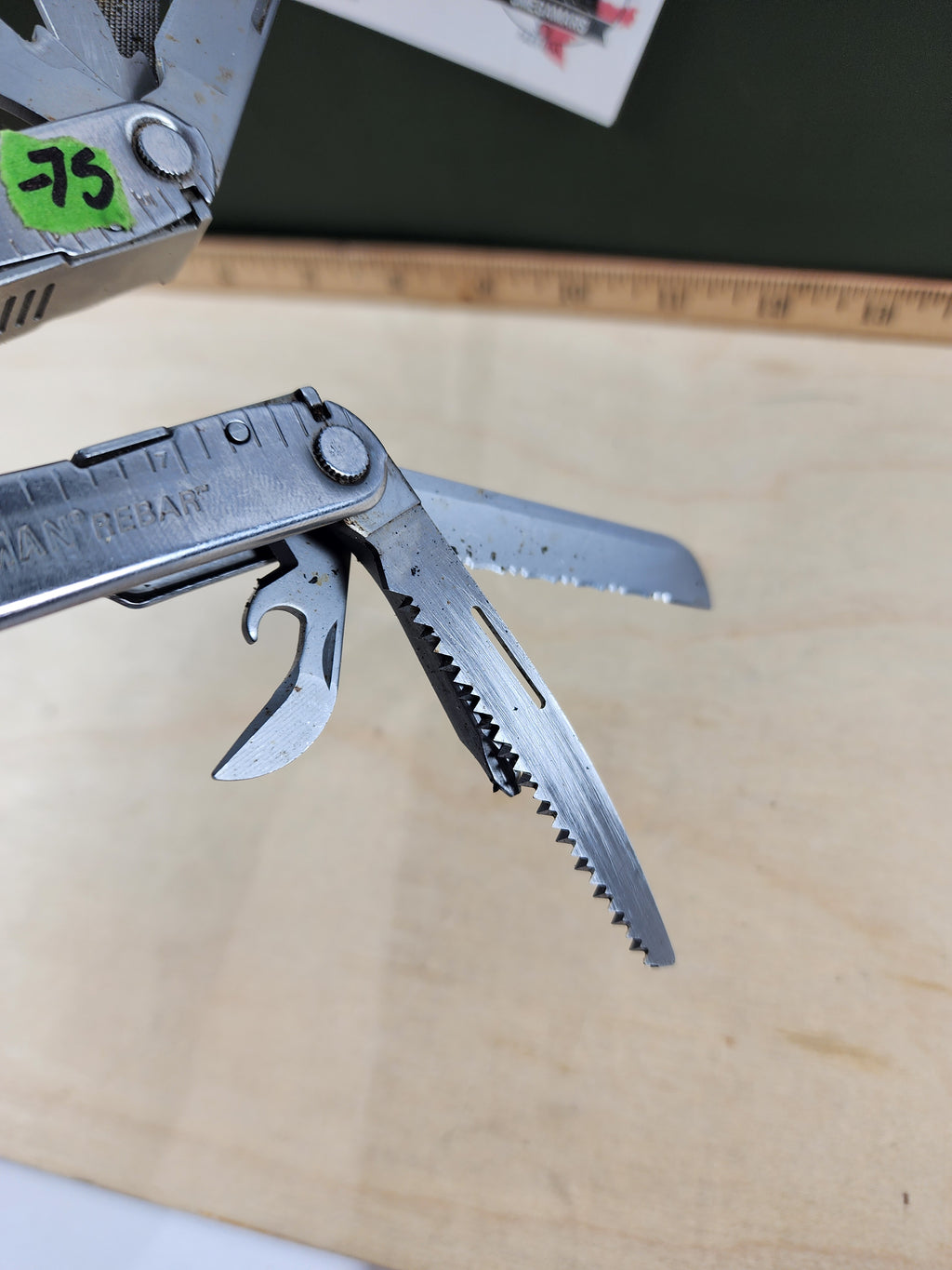Leatherman Rebar #-75 Light Usage, dirty, possible rust