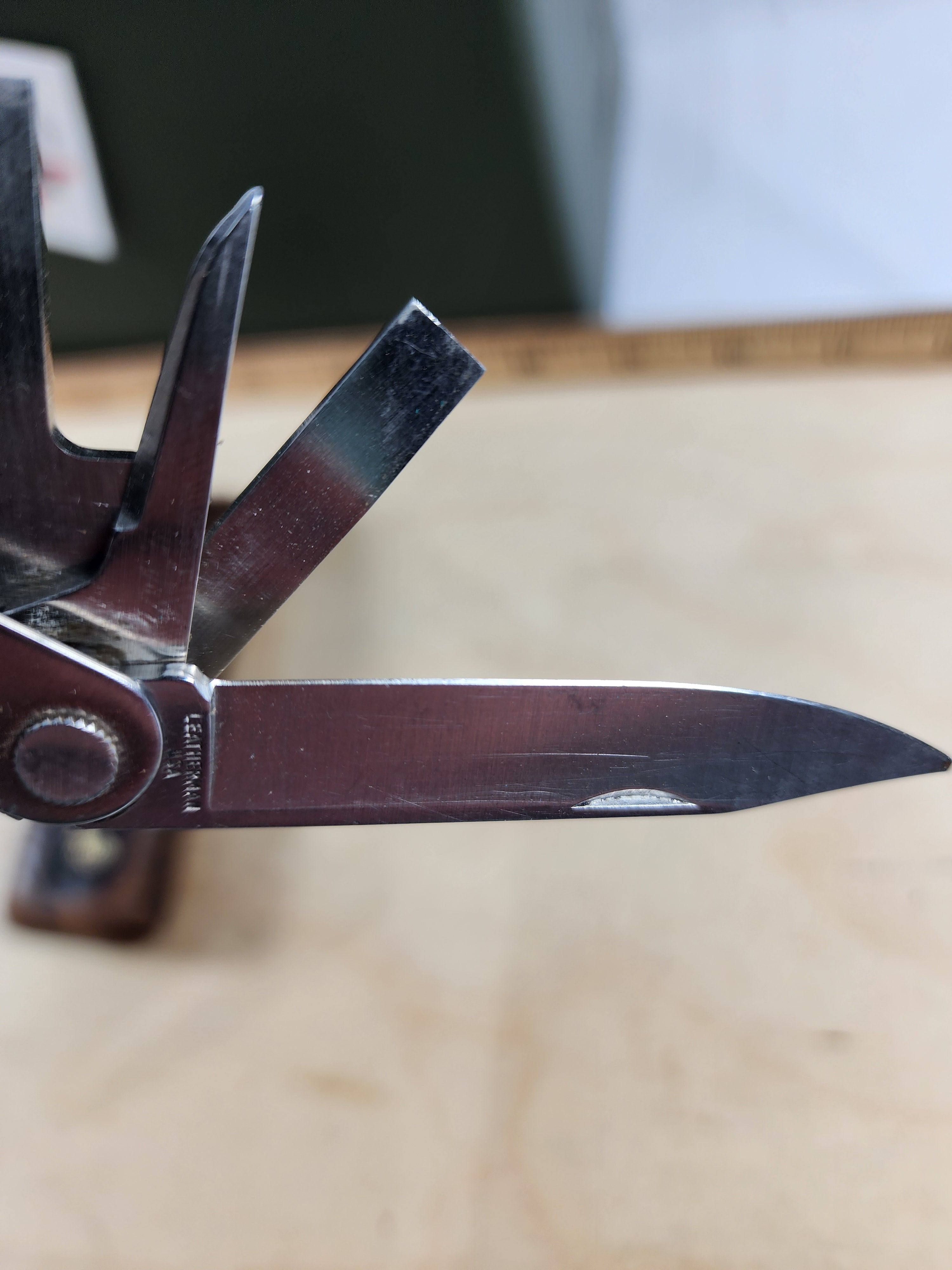 Leatherman PST #-84 Original, light usage, wire cutters chipped 0993 dates