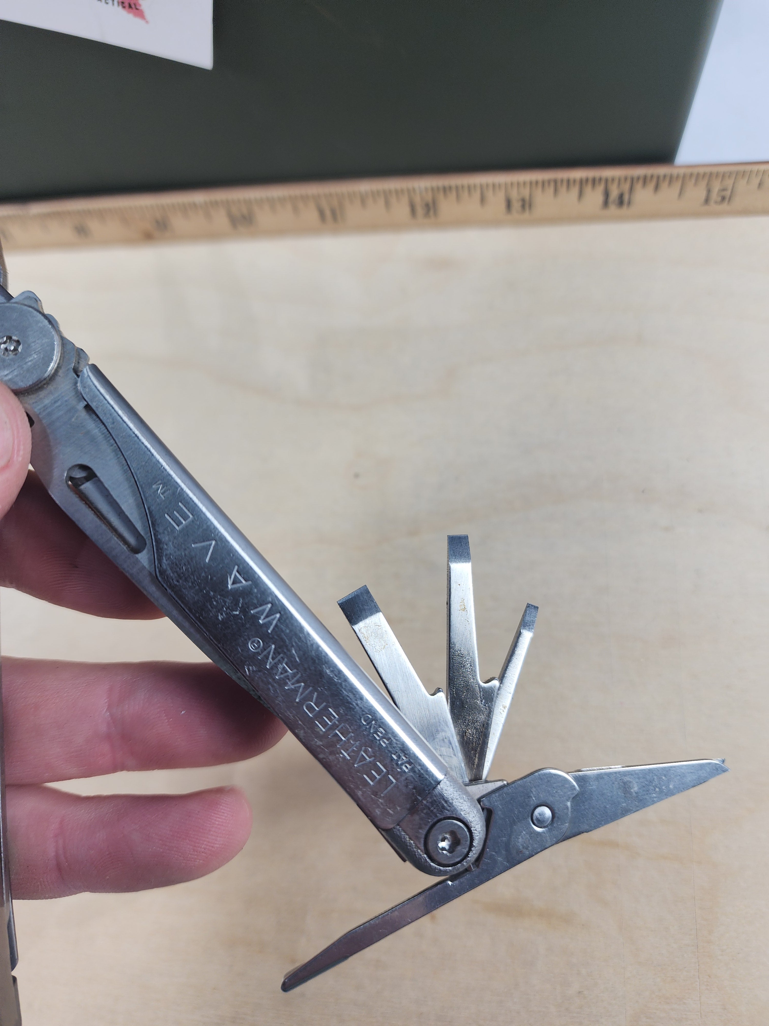 Leatherman Wave #-101 Original, light usage, 0100-0300