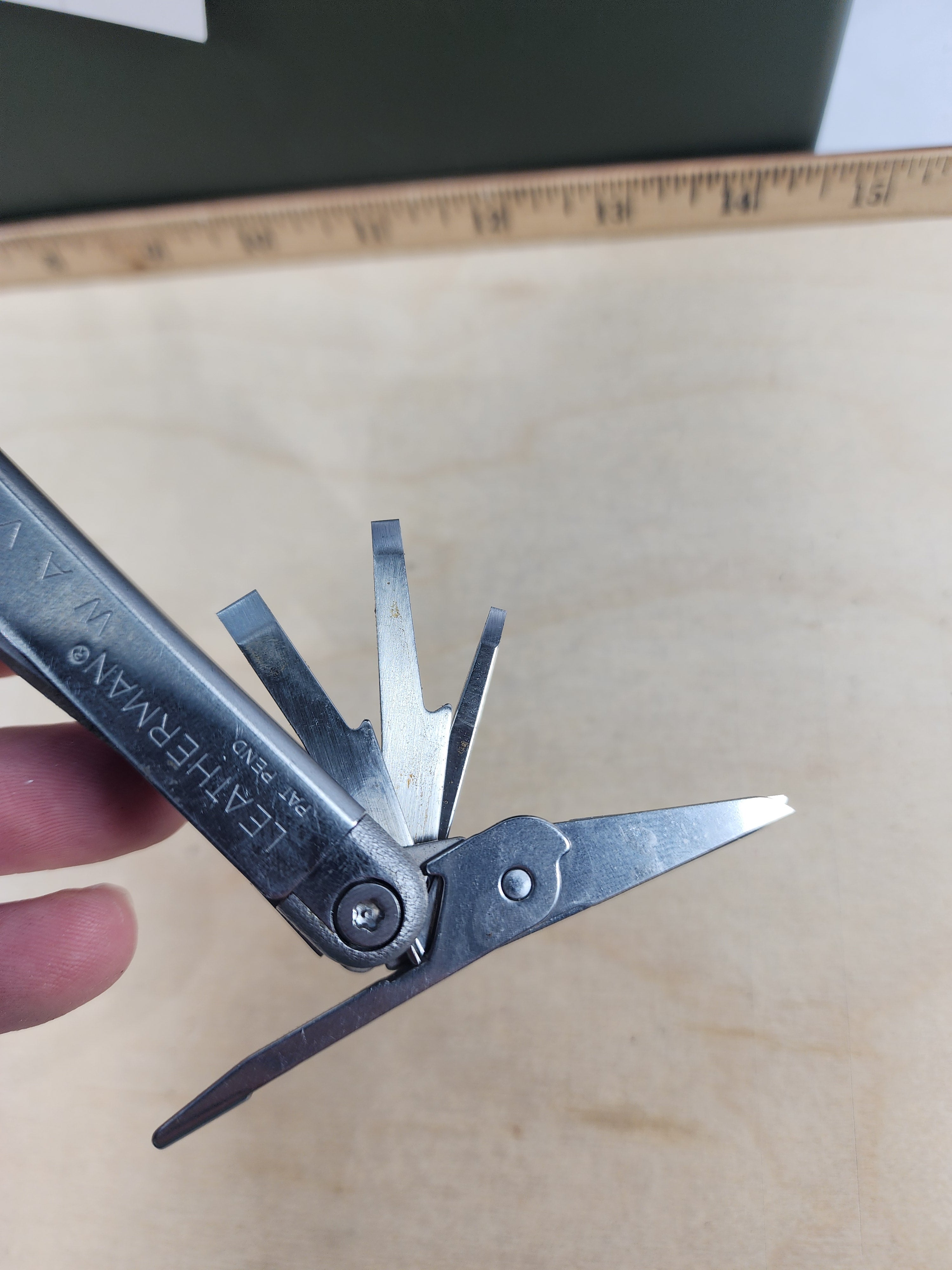 Leatherman Wave #-101 Original, light usage, 0100-0300