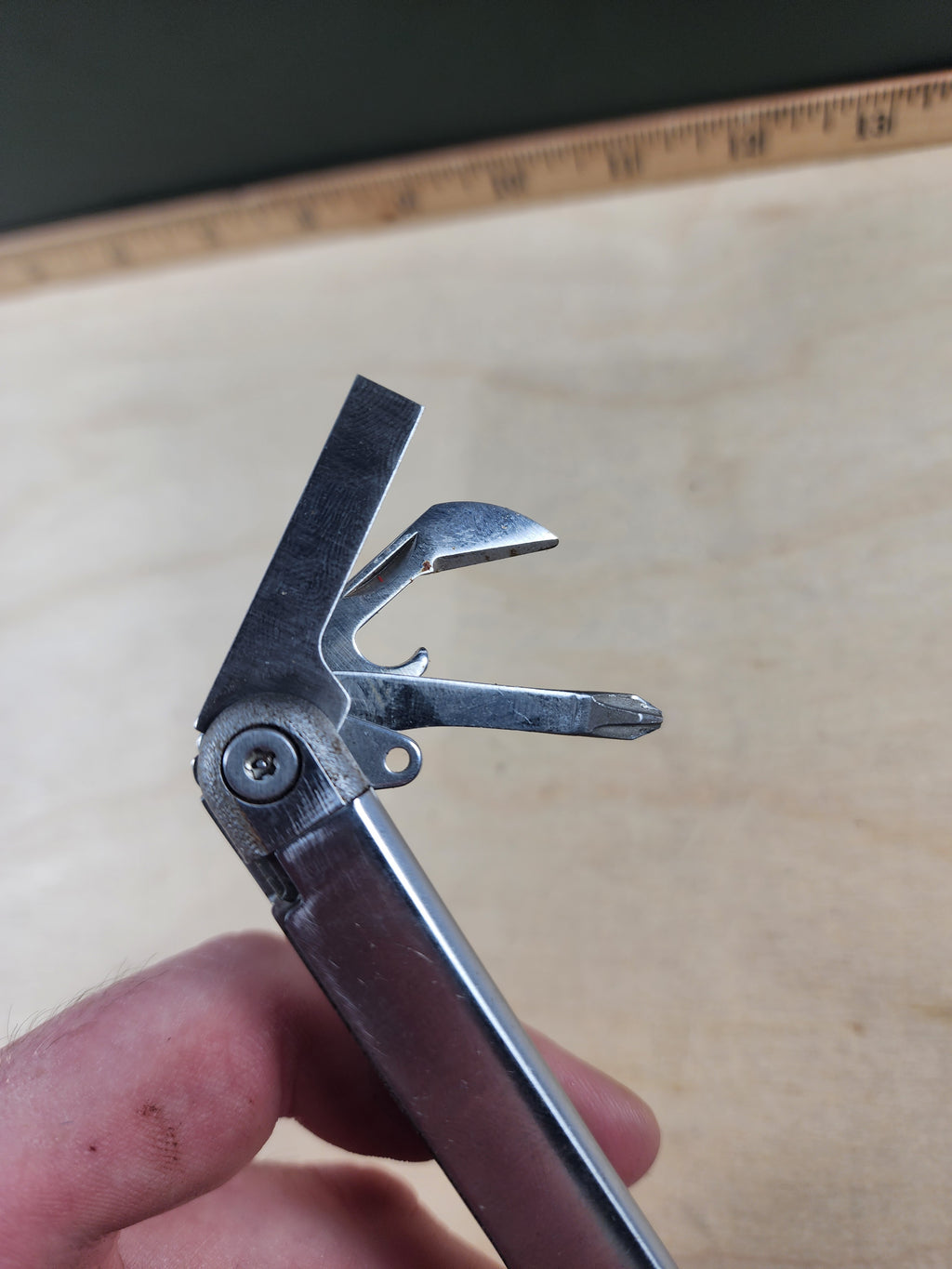 Leatherman Wave #-102 Original, light usage, dirty, 0800-0600