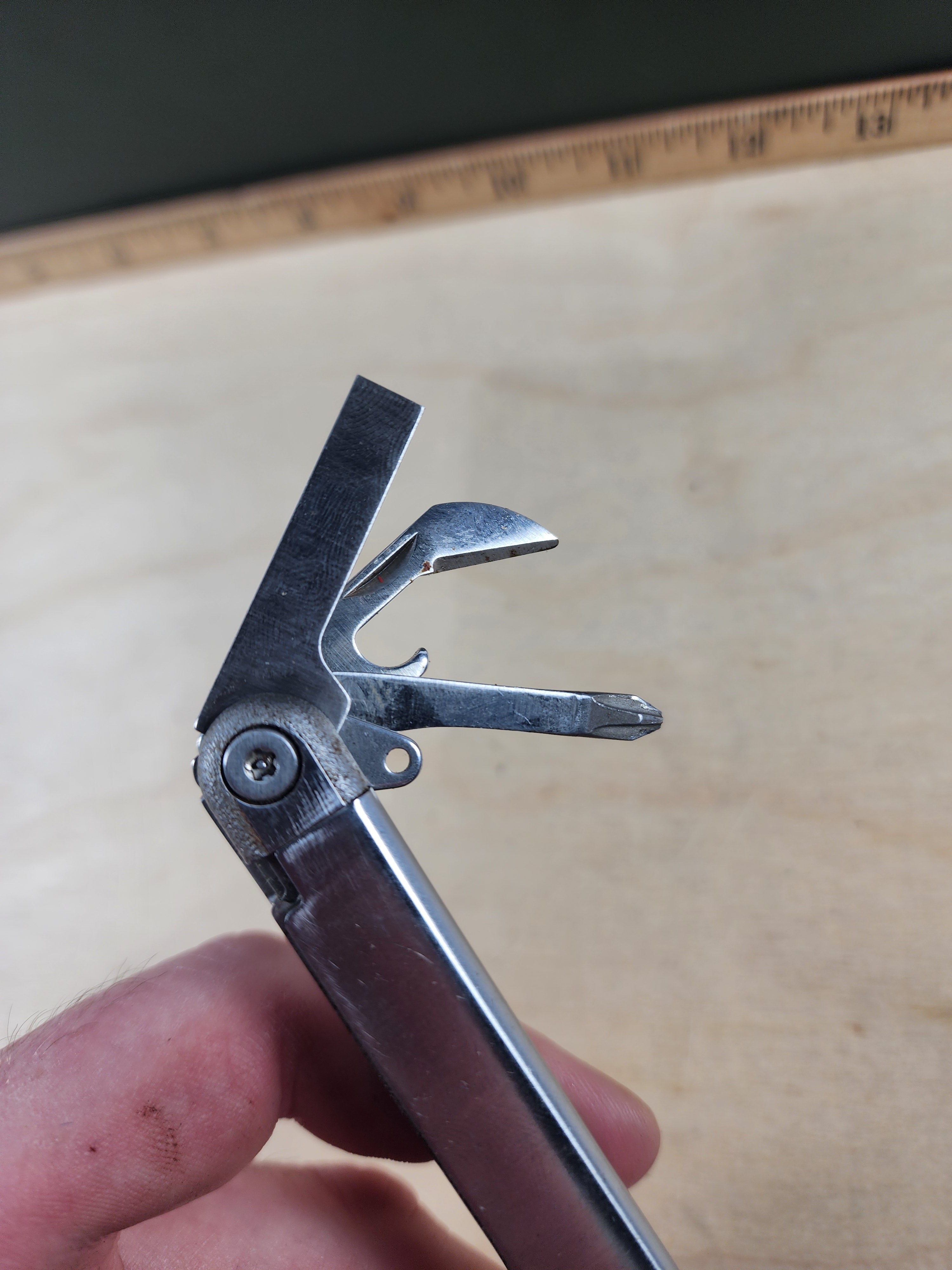Leatherman Wave #-102 Original, light usage, dirty, 0800-0600