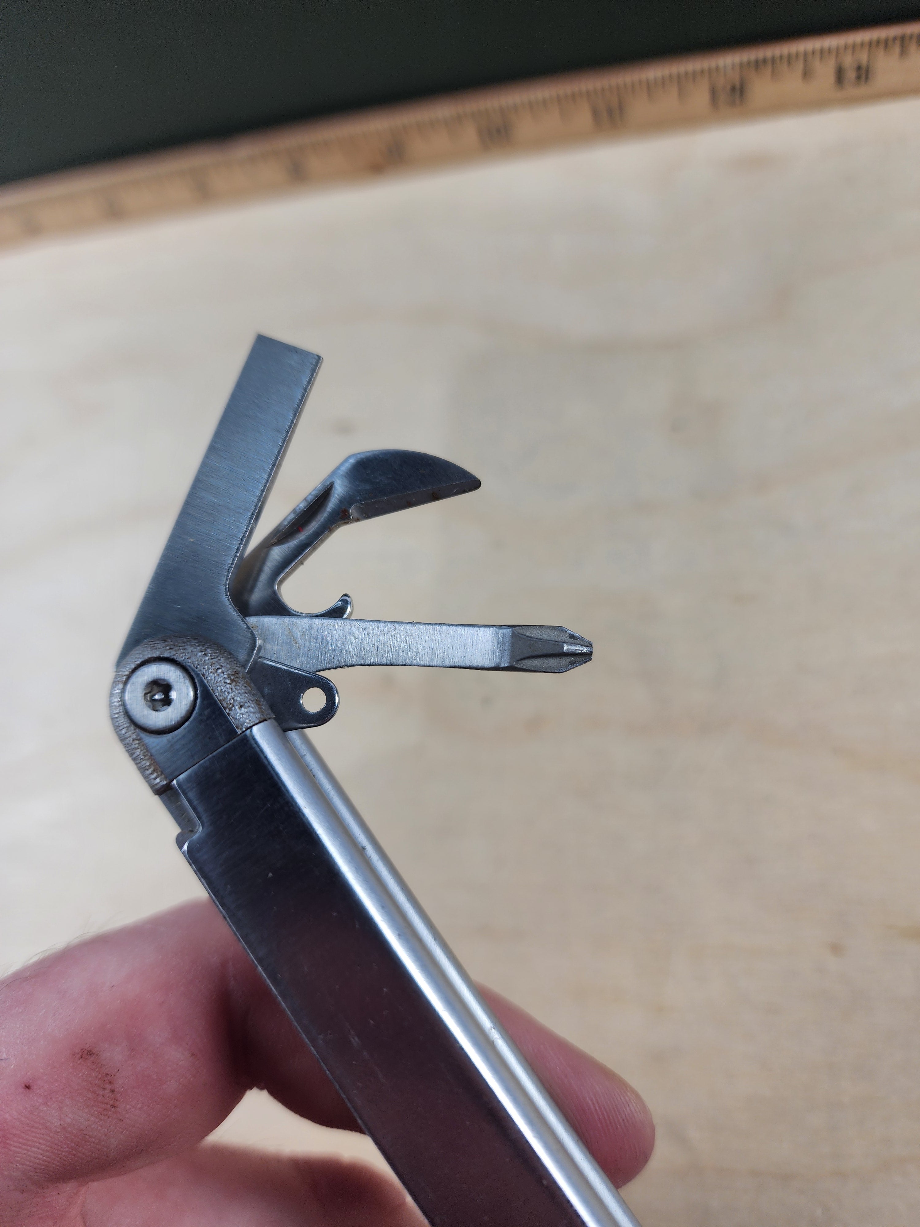 Leatherman Wave #-102 Original, light usage, dirty, 0800-0600