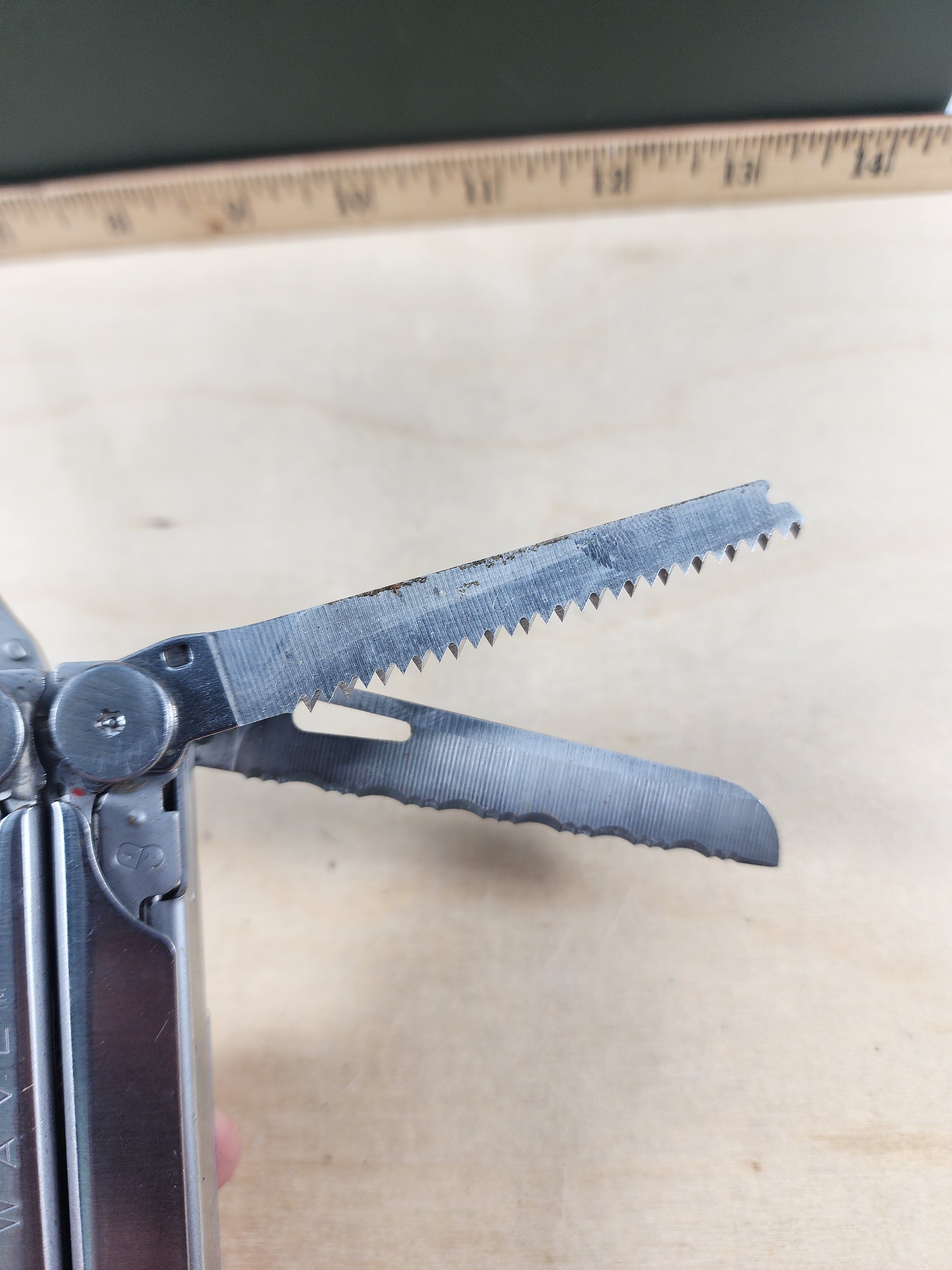 Leatherman Wave #-102 Original, light usage, dirty, 0800-0600