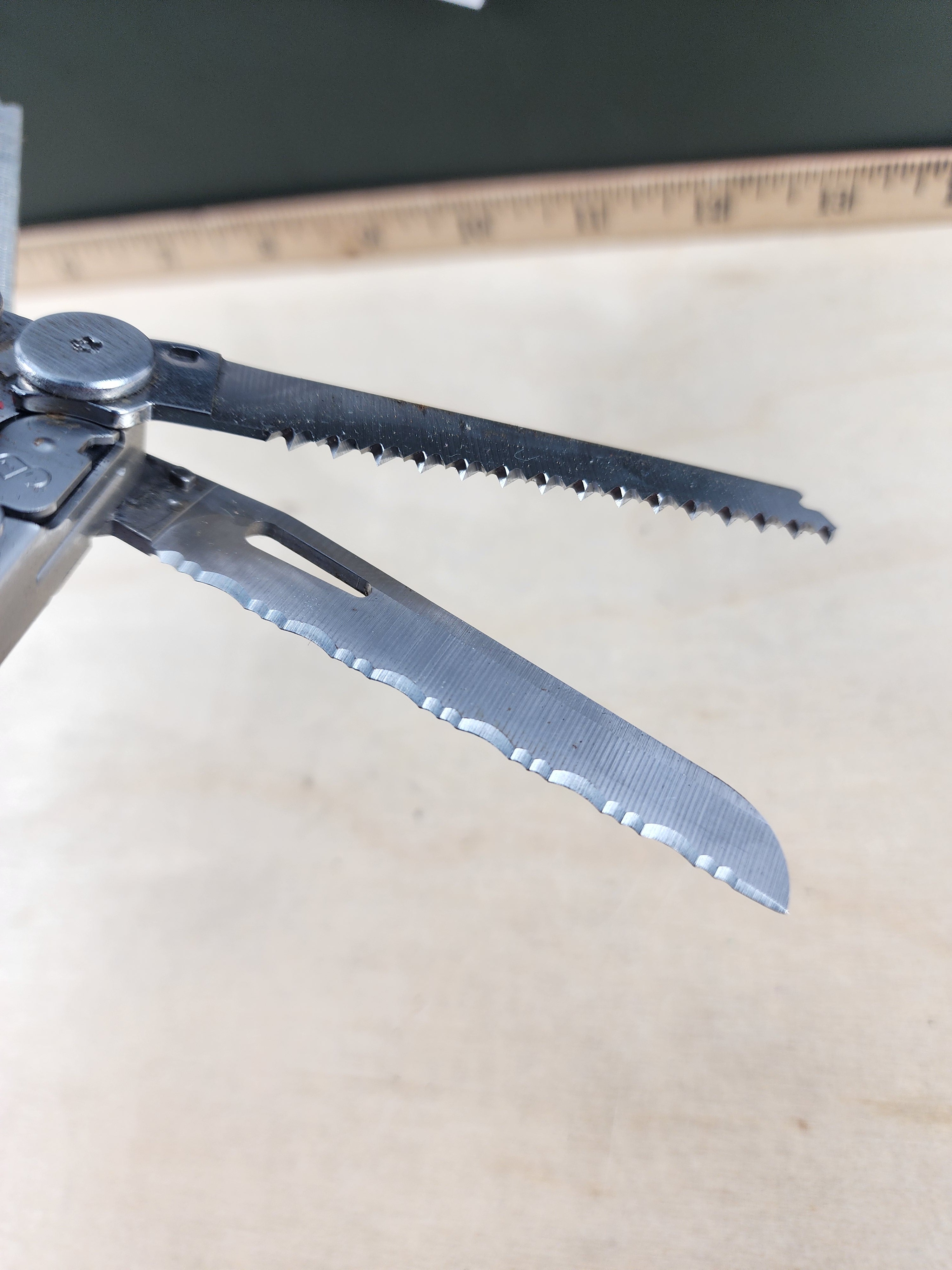 Leatherman Wave #-102 Original, light usage, dirty, 0800-0600