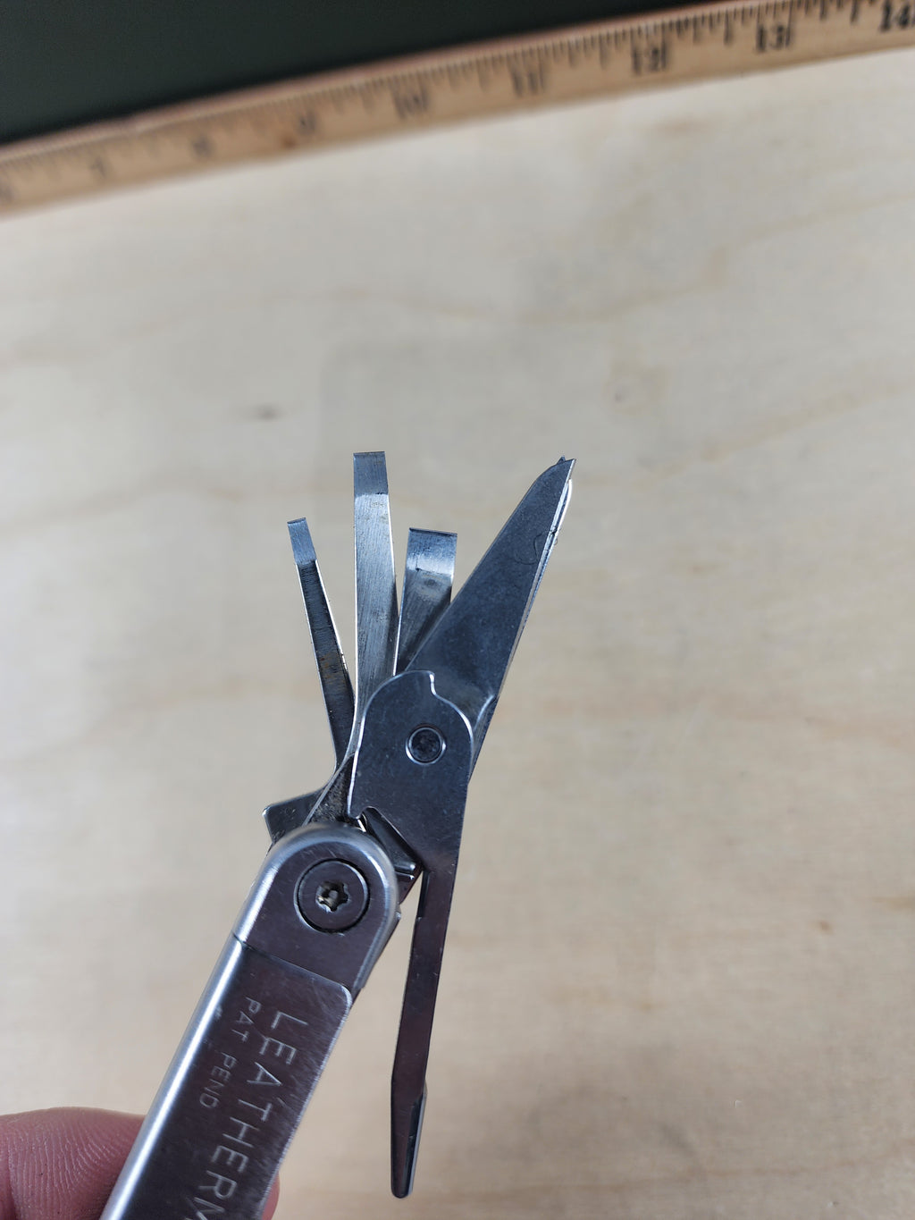 Leatherman Wave #-103 Original, light usage, dirty, 0603B/0703A