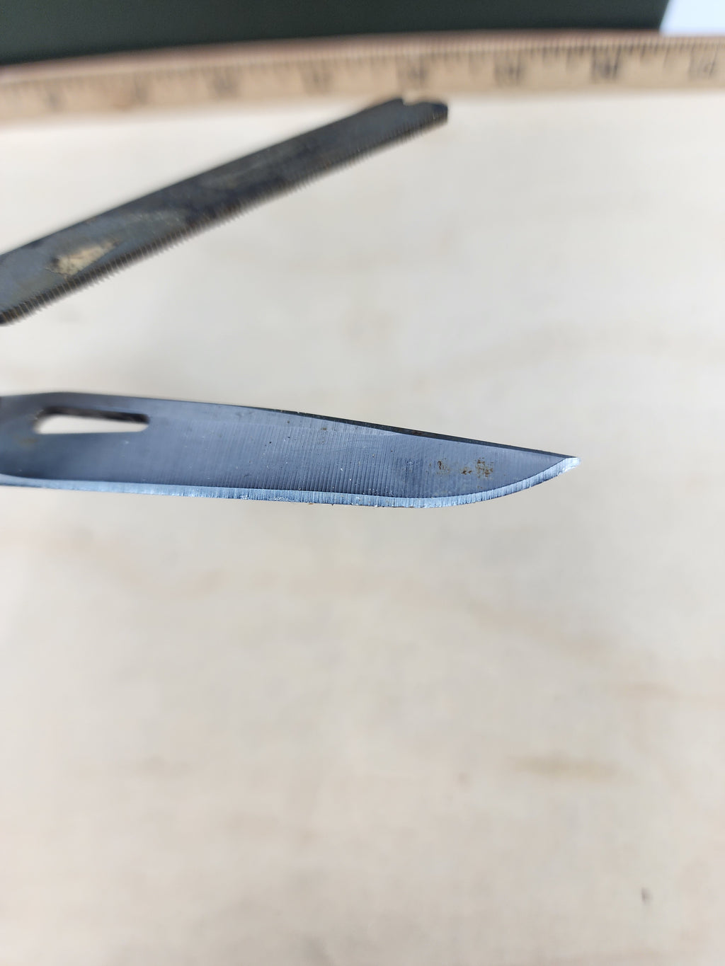 Leatherman Wave #-104 Original, light usage, dirty, possible rust 0100/1099