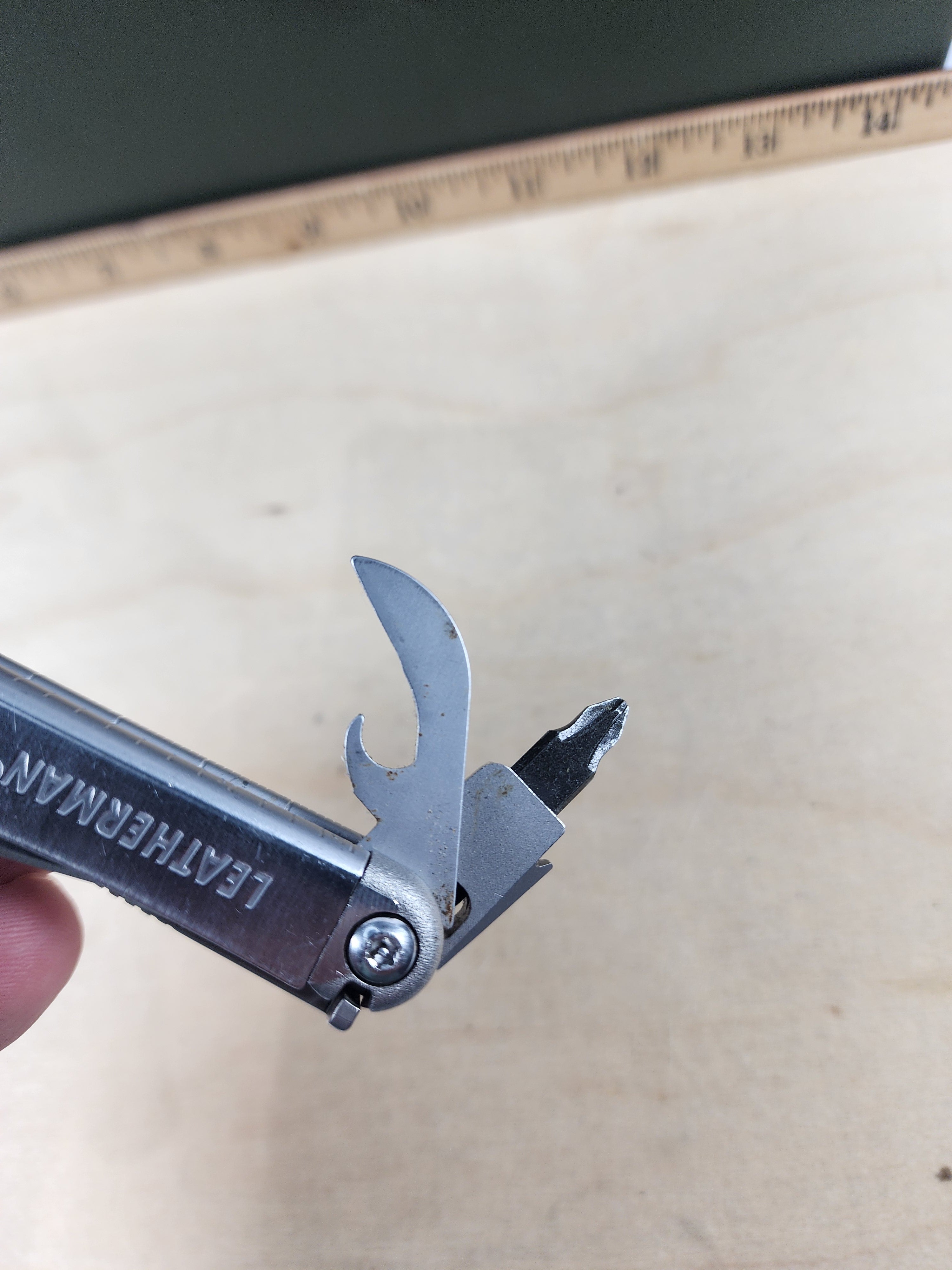 Leatherman Wave #-106 light usage, possible rust/dirty