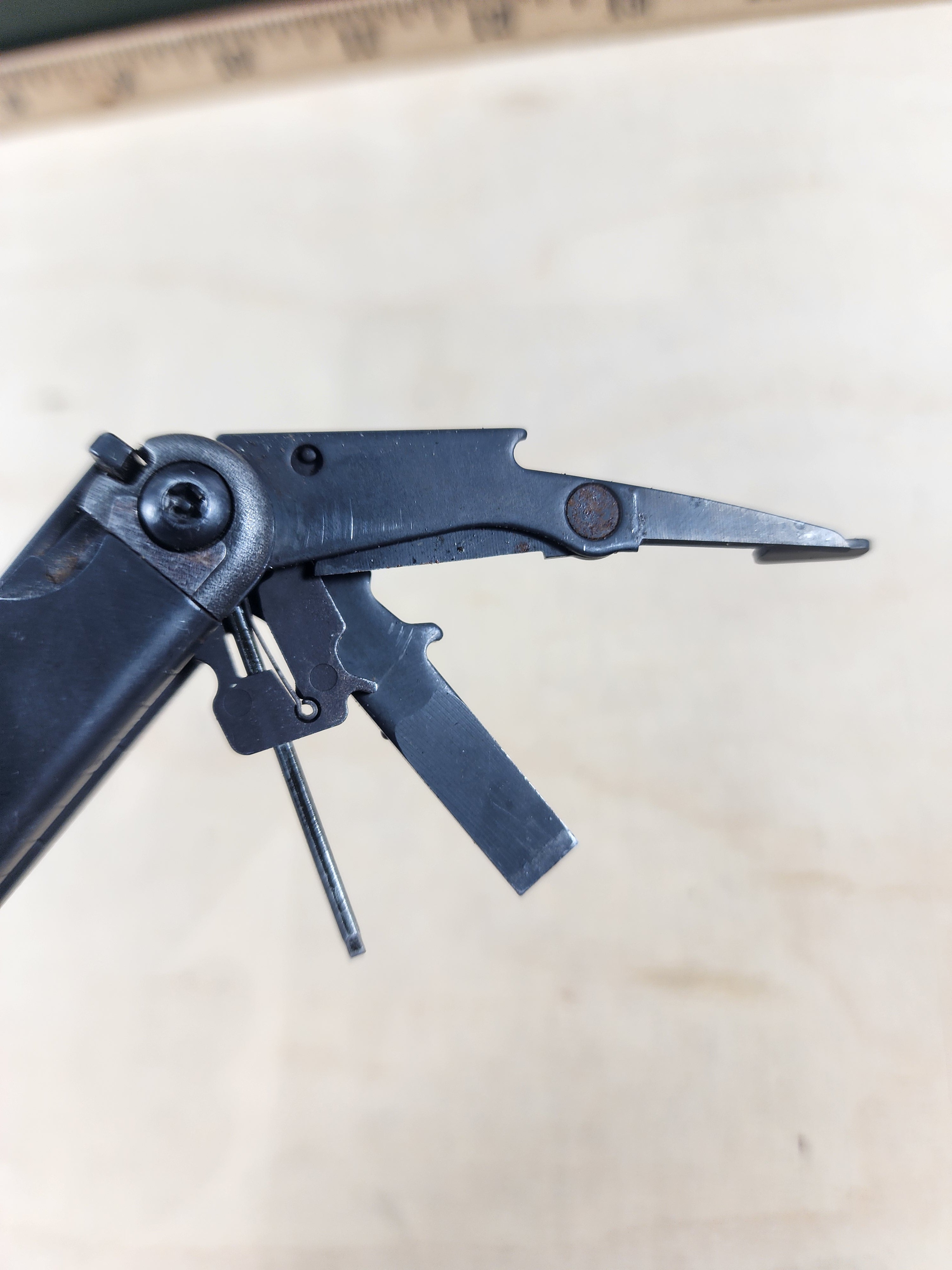 Leatherman Wave #-109 light usage, dirty, rust present