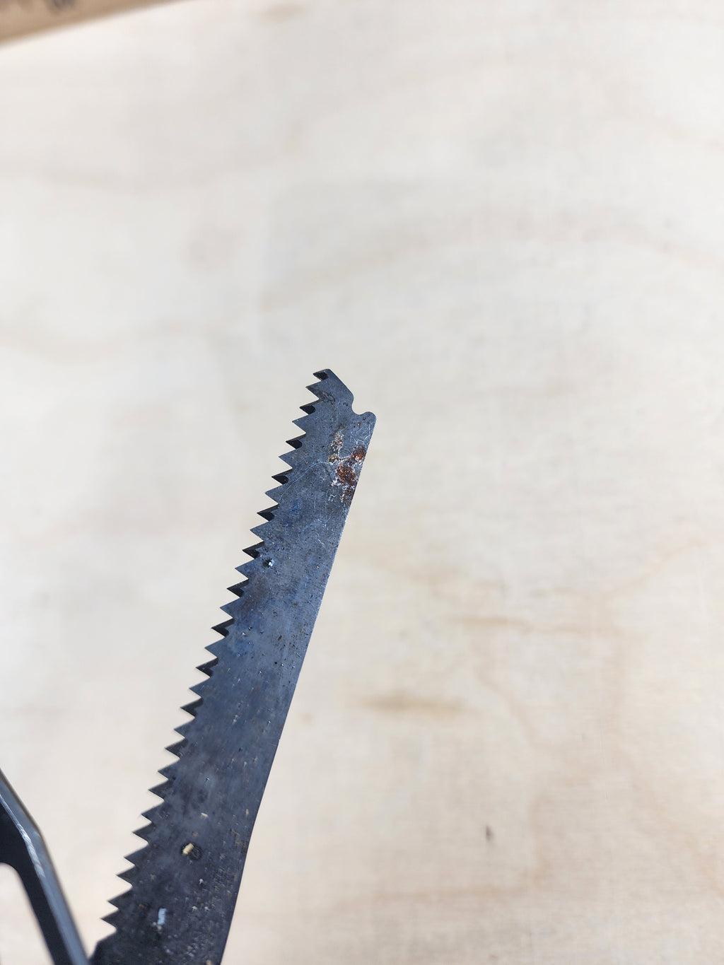 Leatherman Wave #-109 light usage, dirty, rust present