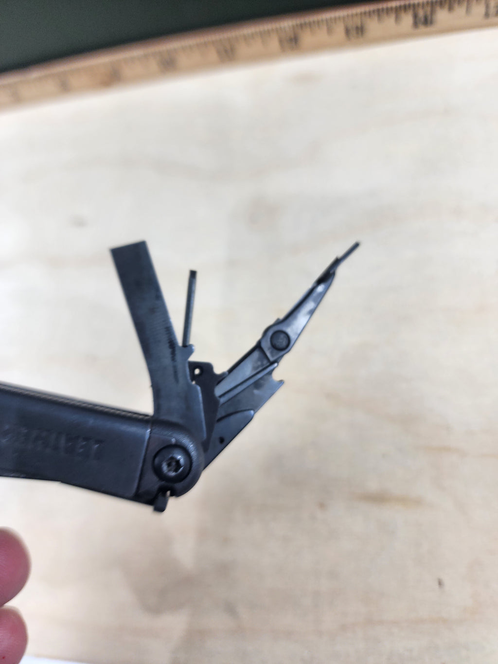 Leatherman Wave #-110 knife resharpened, light usage, dirty