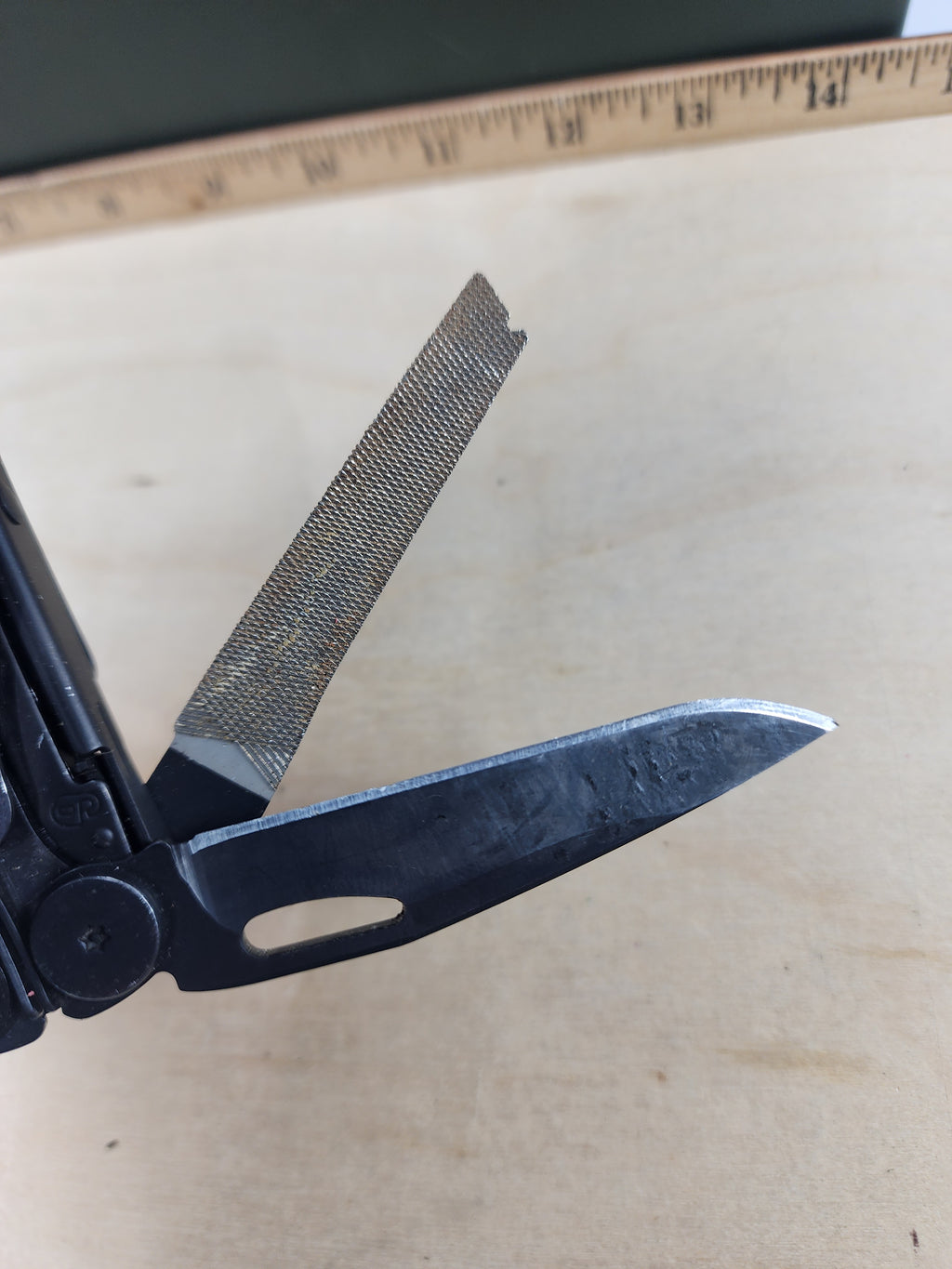 Leatherman Wave #-110 knife resharpened, light usage, dirty