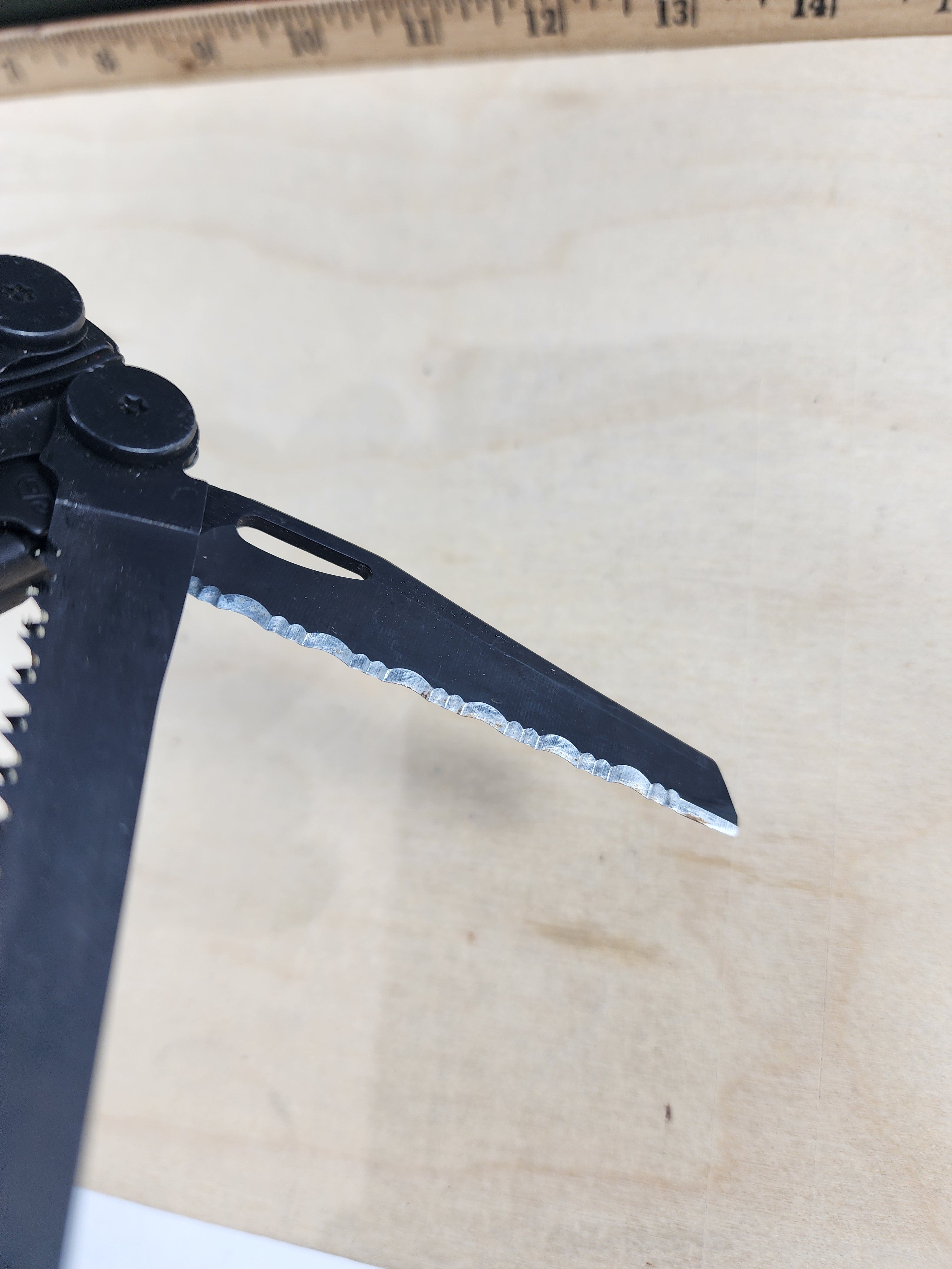 Leatherman Wave #-110 knife resharpened, light usage, dirty