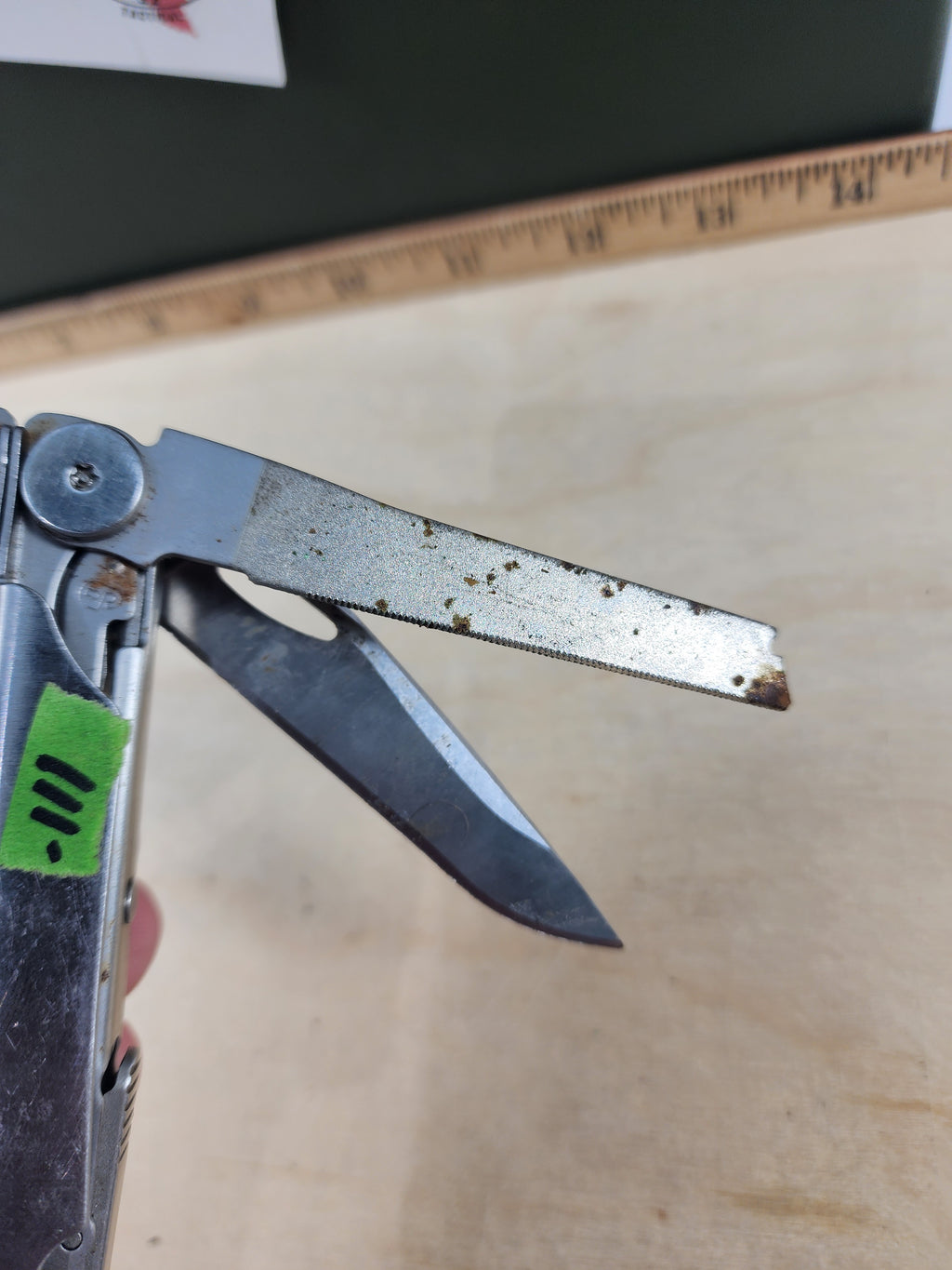 Leatherman Wave Plus #-111 Dirty, rust is present