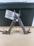 Leatherman Wave Plus #-114 Dirty, spots of rust.