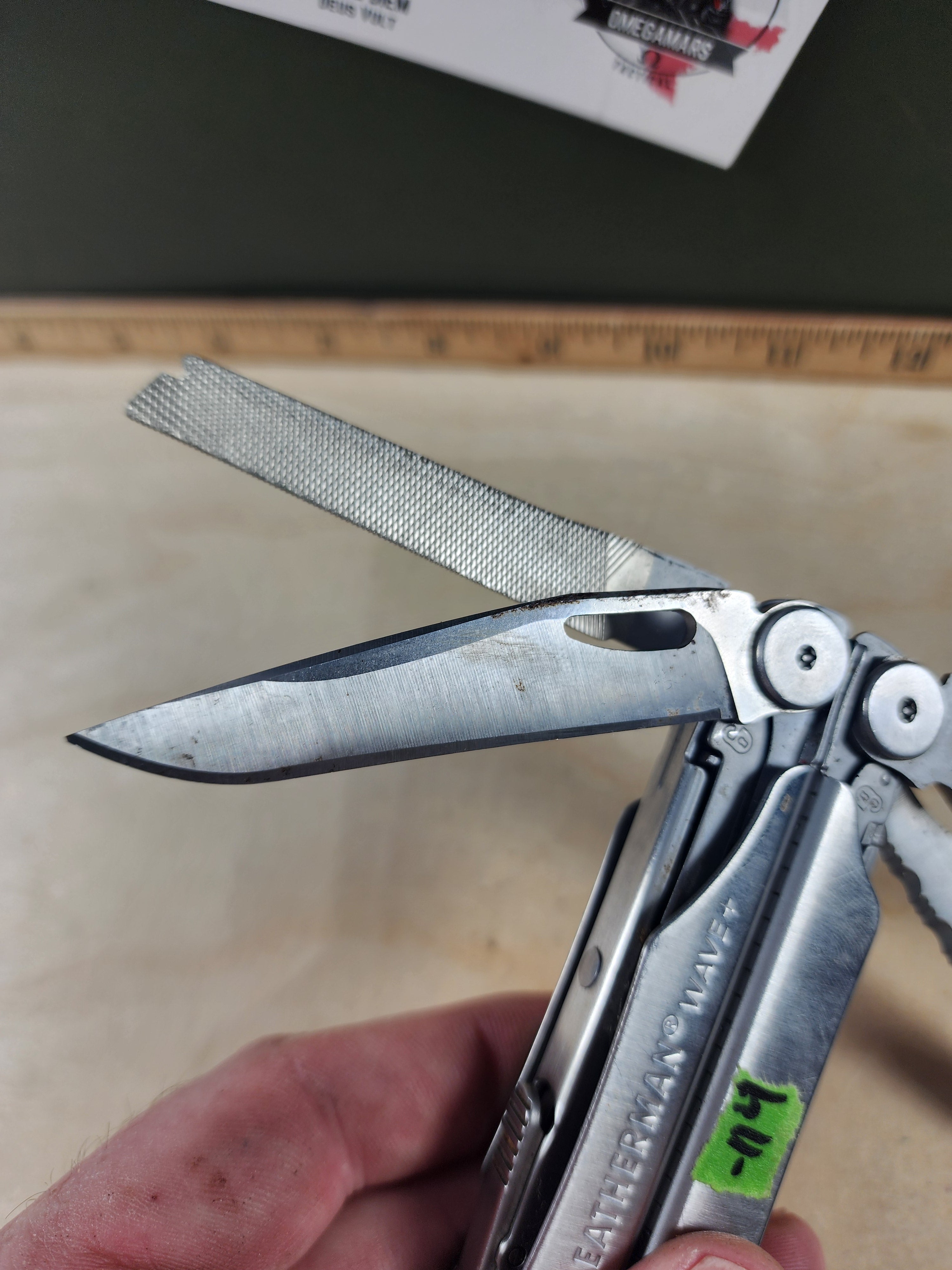 Leatherman Wave Plus #-114 Dirty, spots of rust.