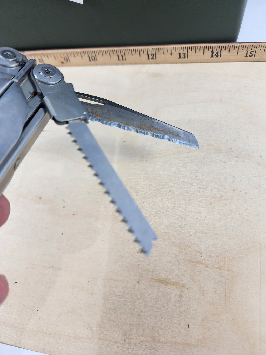 Leatherman Surge #-116 Dirty, knife dings, bit missing