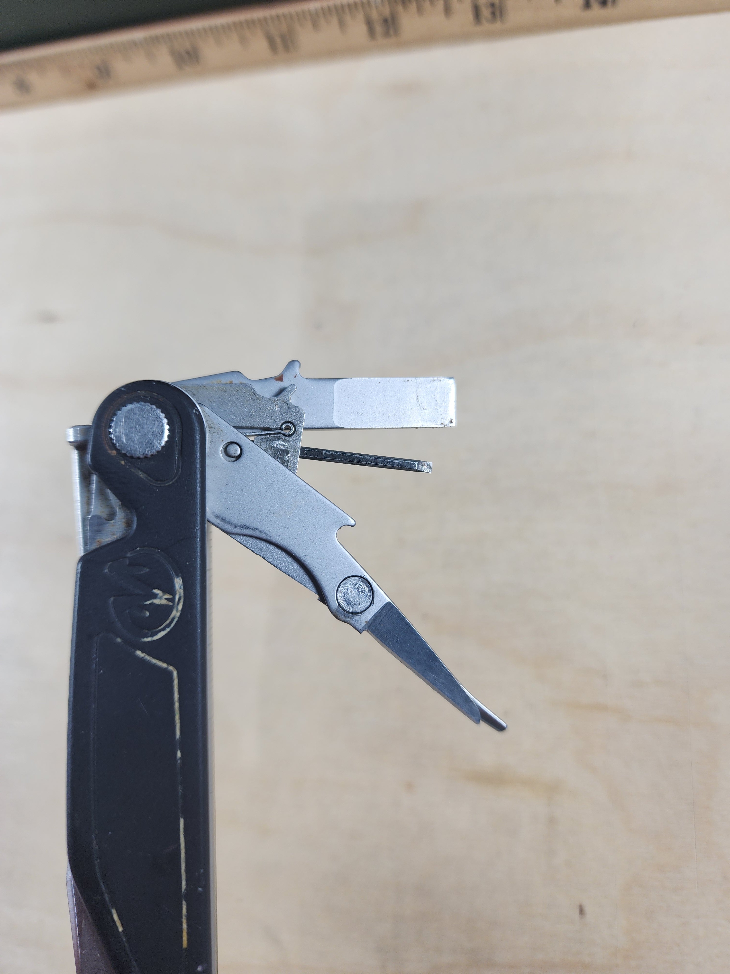 Leatherman Charge #-121 Very dirty, spots of rust