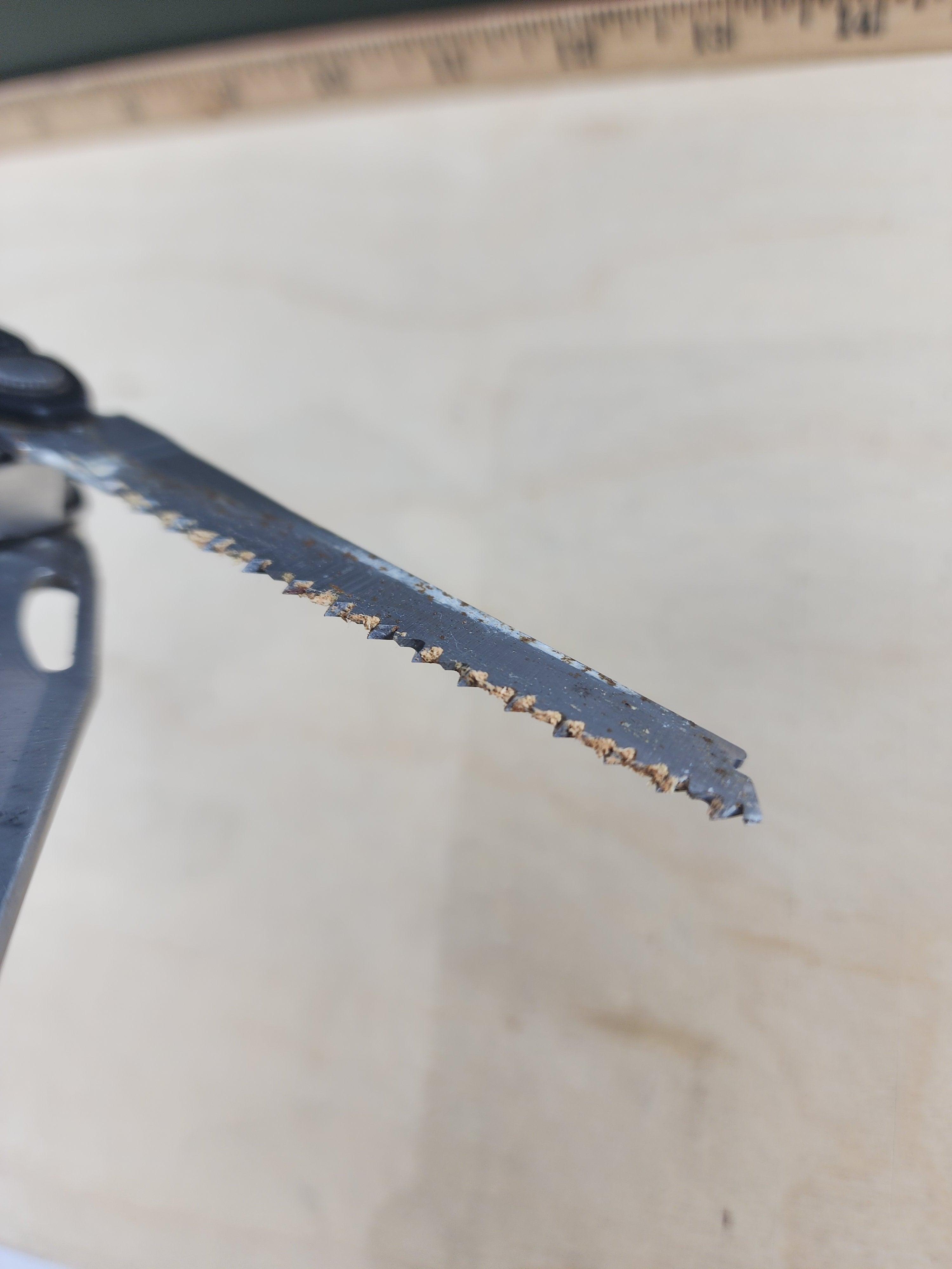 Leatherman Charge #-121 Very dirty, spots of rust