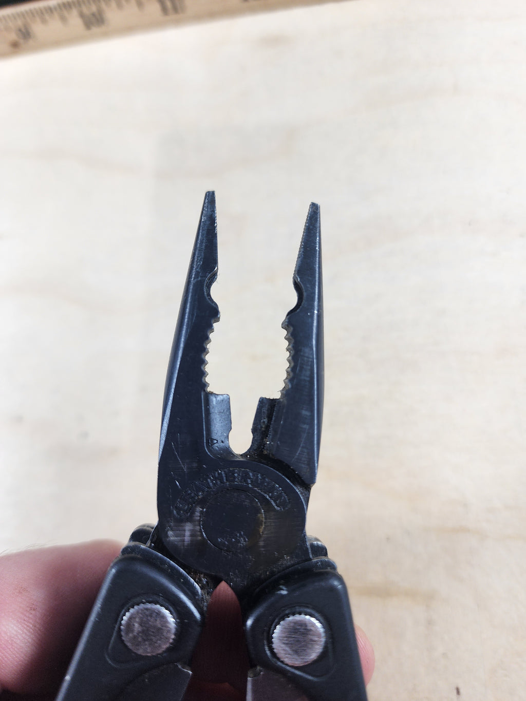 Leatherman Charge #-122 Light usage, dirty, knife and screw driver chipped
