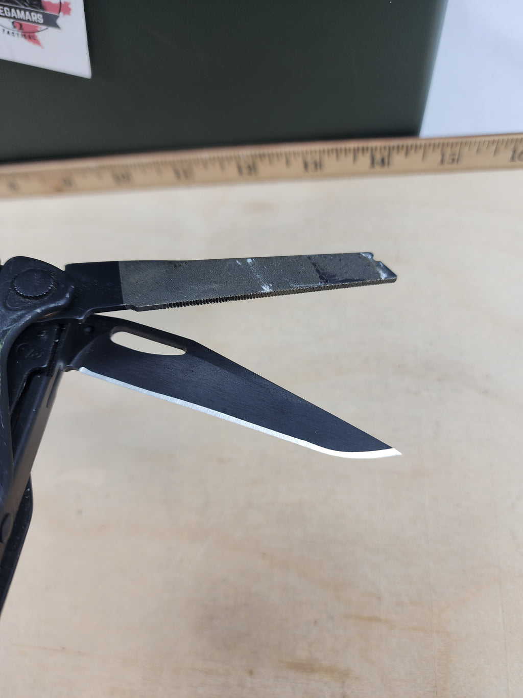 Leatherman Charge #-123 Light usage, dirty