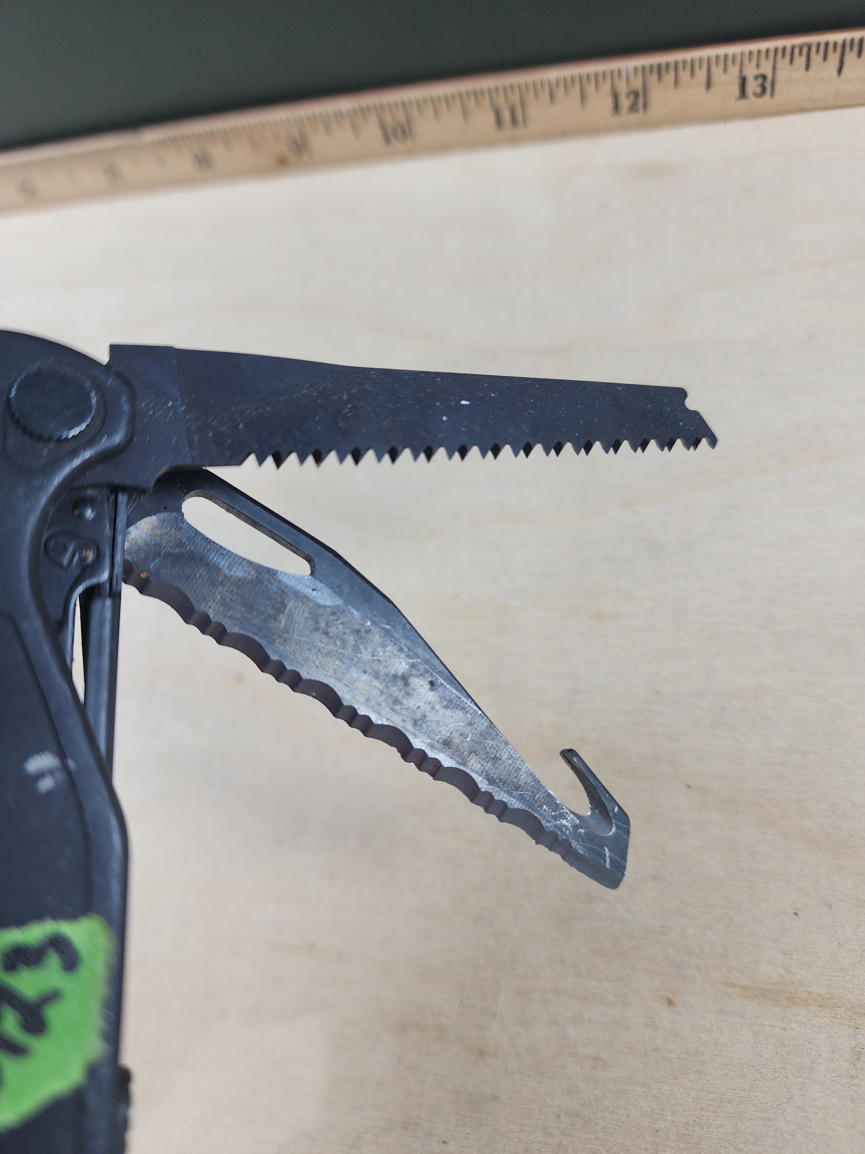Leatherman Charge #-123 Light usage, dirty