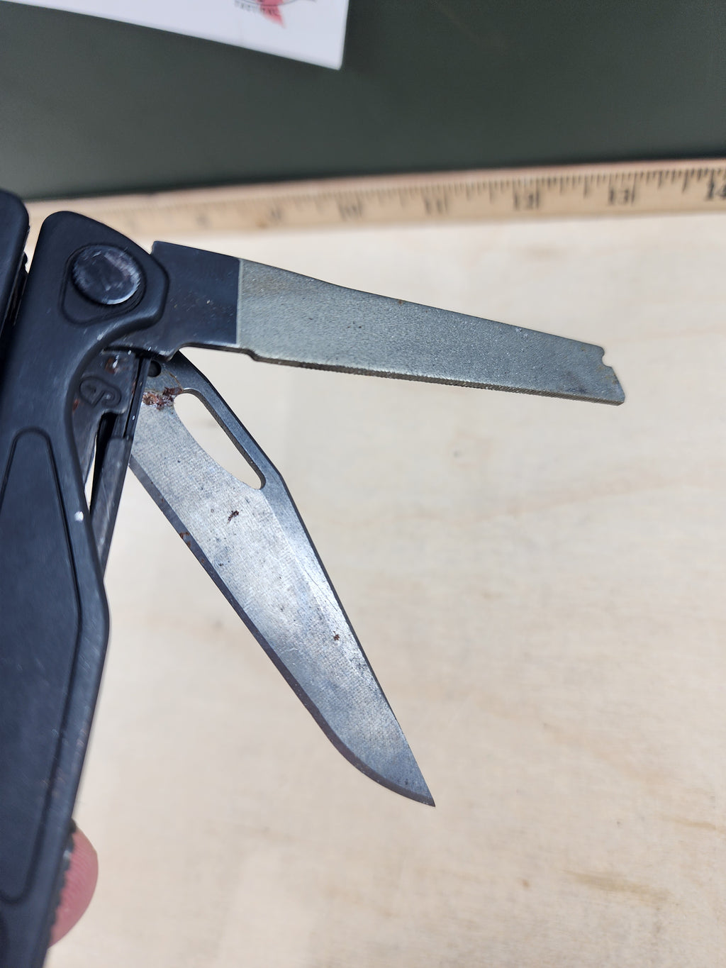 Leatherman Charge + #=-124 Light usage, dirty, rust spots