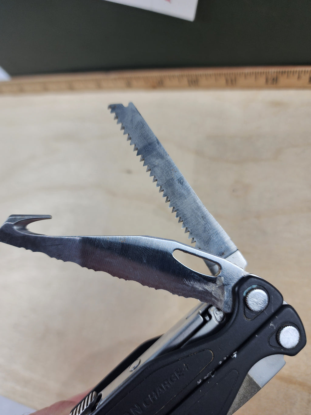 Leatherman Charge + #=-126 Light usage, dirty, rust spots